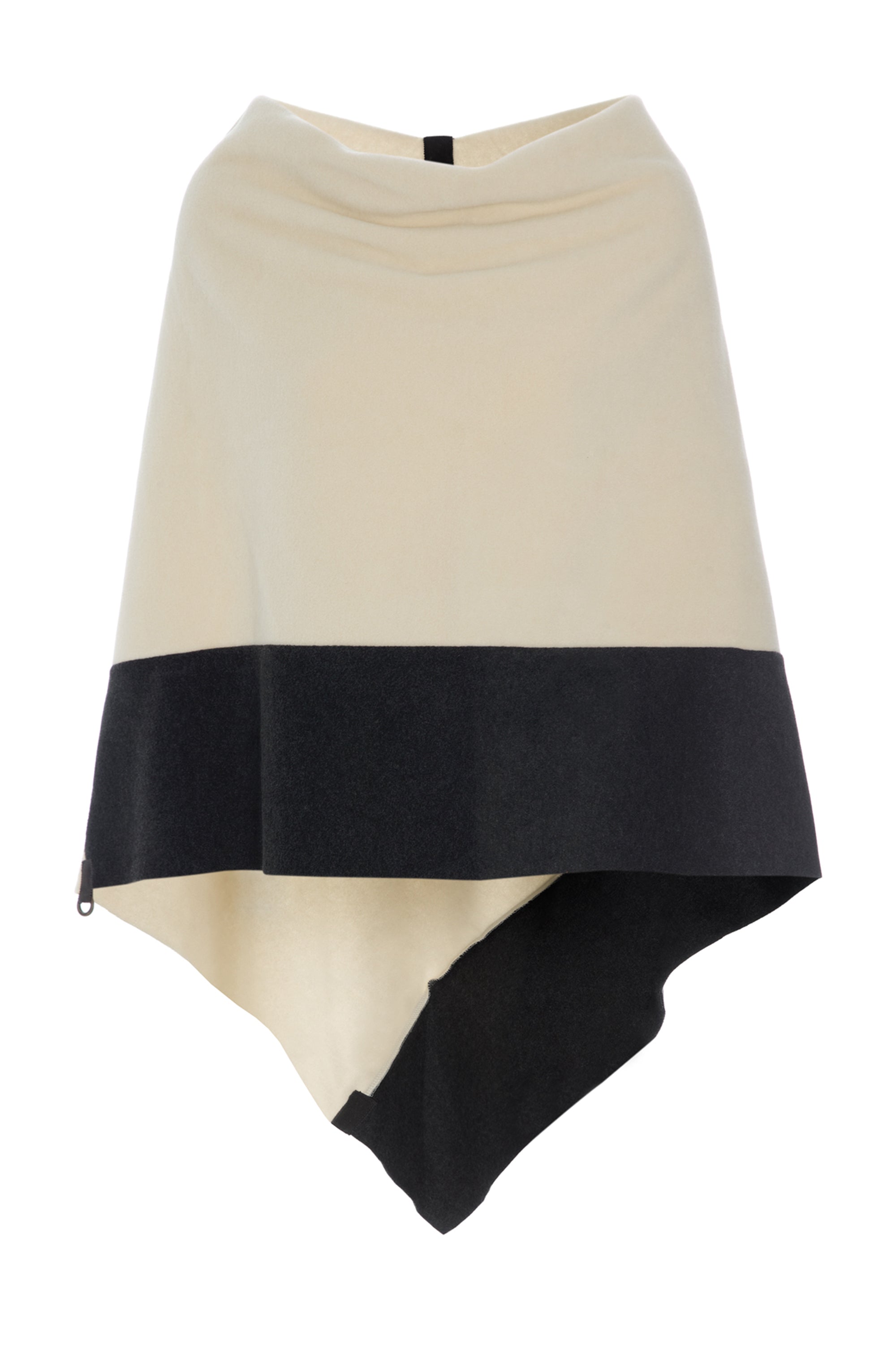 HENRIETTE STEFFENSEN COPENHAGEN 2 COLORED PONCHO - 4068 PONCHOS SOFT BLACK/WINTER WHITE 918