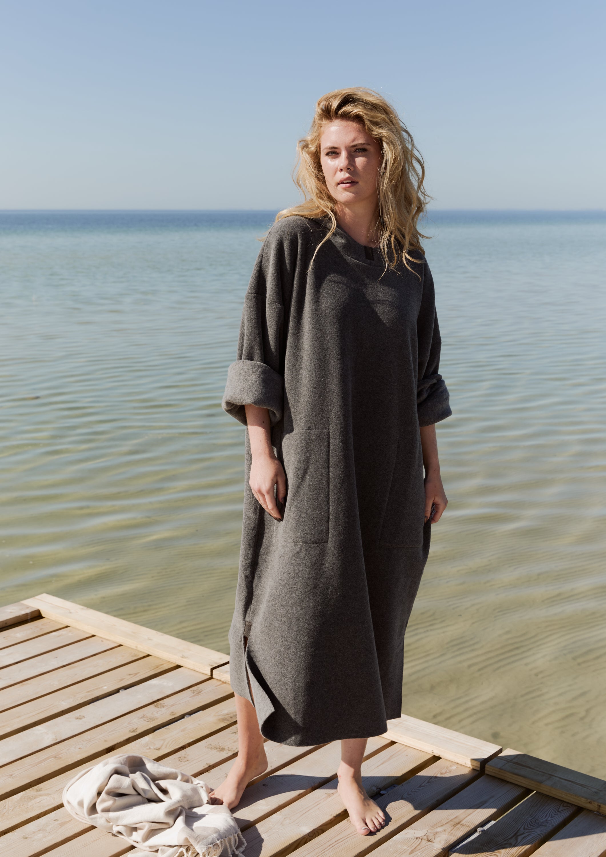 HENRIETTE STEFFENSEN COPENHAGEN BEACH PONCHO WOMEN - 4096 PONCHOS GREY 905