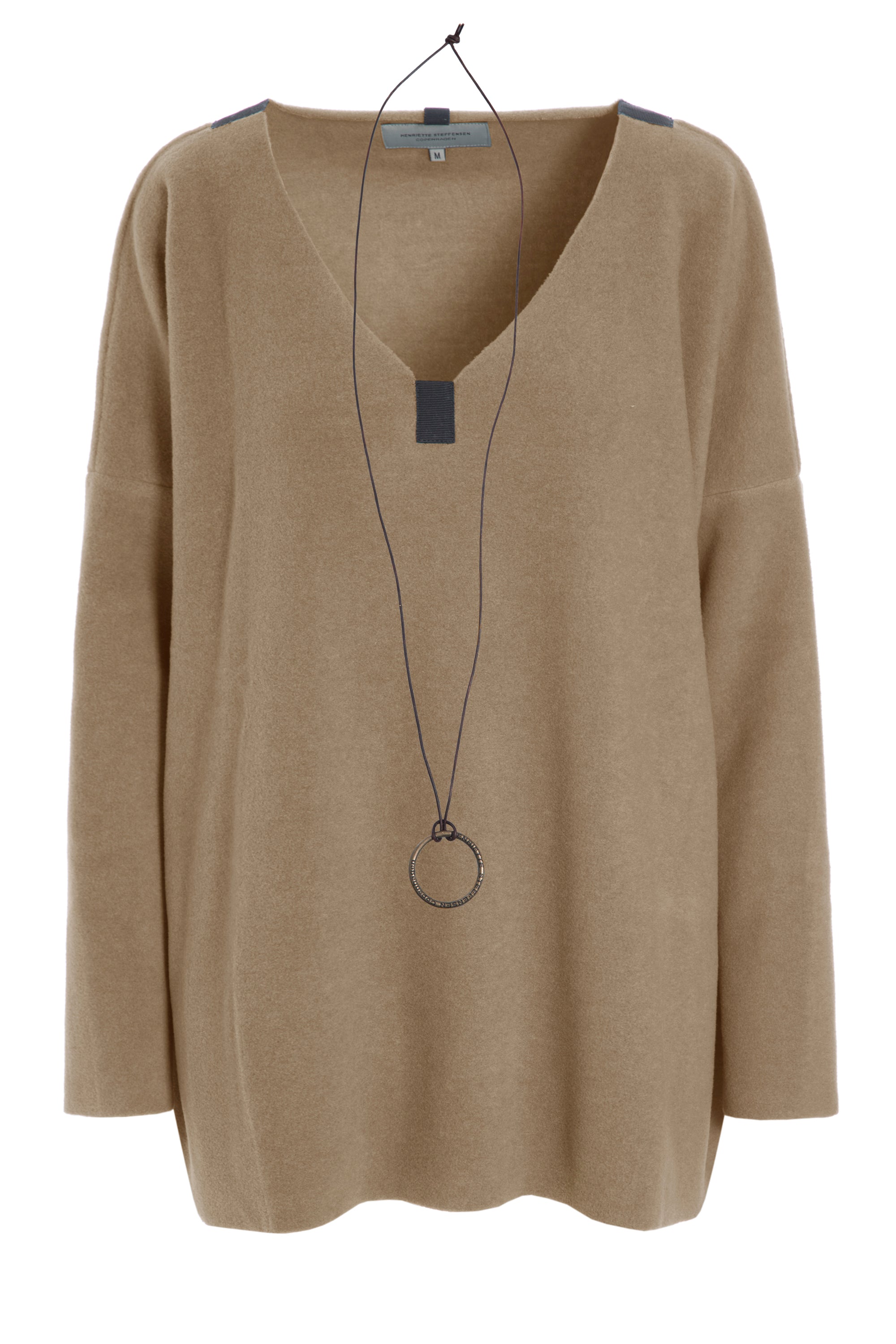 HENRIETTE STEFFENSEN COPENHAGEN BLOUSE V-NECK - 1336 BLUSER CAMEL 815