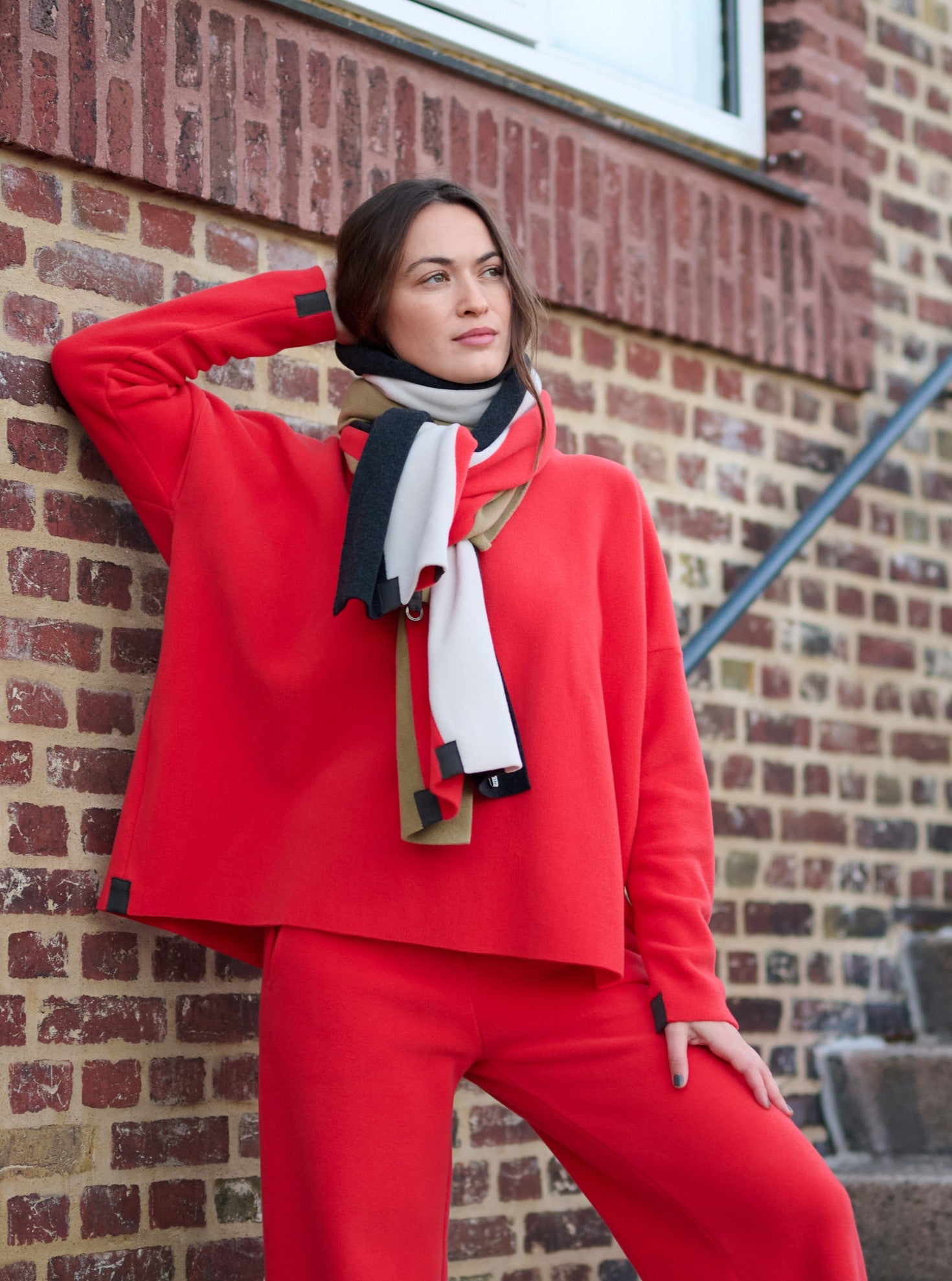 HENRIETTE STEFFENSEN COPENHAGEN BLOUSE V-NECK - 1336 BLUSER TOMATO 845