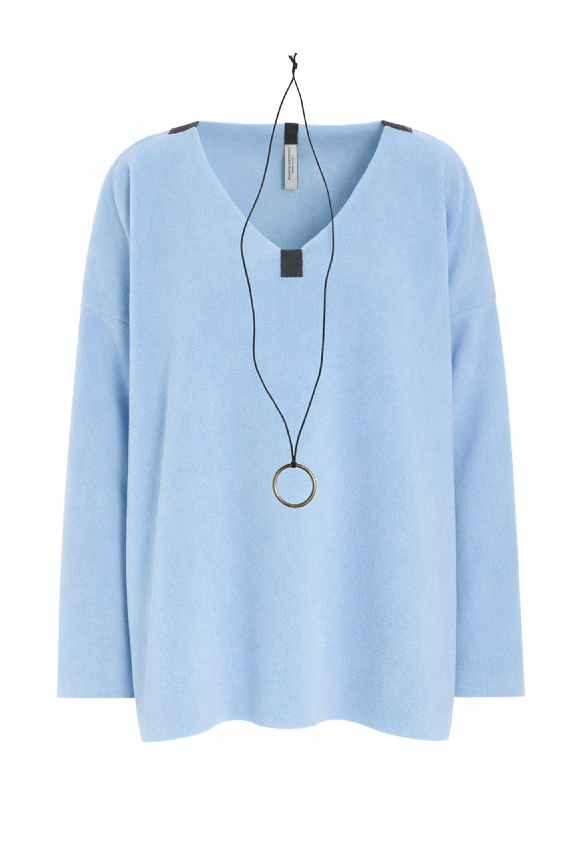 HENRIETTE STEFFENSEN COPENHAGEN BLOUSE V-NECK - 1410 BLUSER BABY BLUE 671