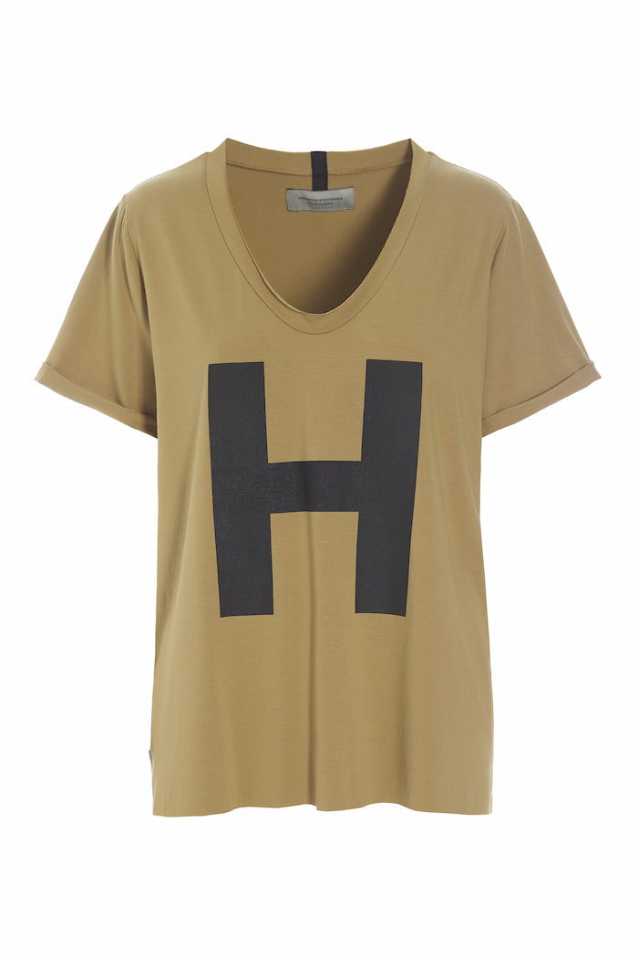 HENRIETTE STEFFENSEN COPENHAGEN BLOUSE V-NECK H PRINT - 96082H T-SHIRTS OLIVE 655
