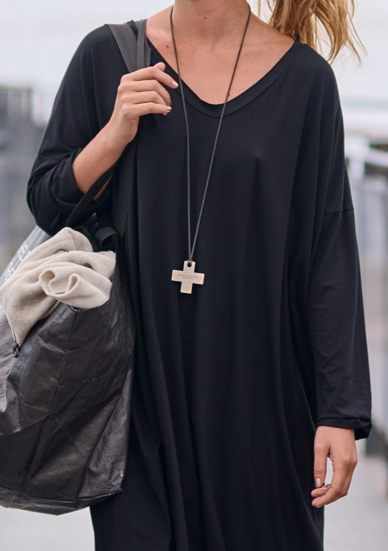 HENRIETTE STEFFENSEN COPENHAGEN CROSS NECKLACE - 4101 BROWN 300