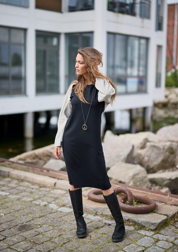 HENRIETTE STEFFENSEN COPENHAGEN DRESS W/JEWELRY - 98057 KJOLER BLACK 900