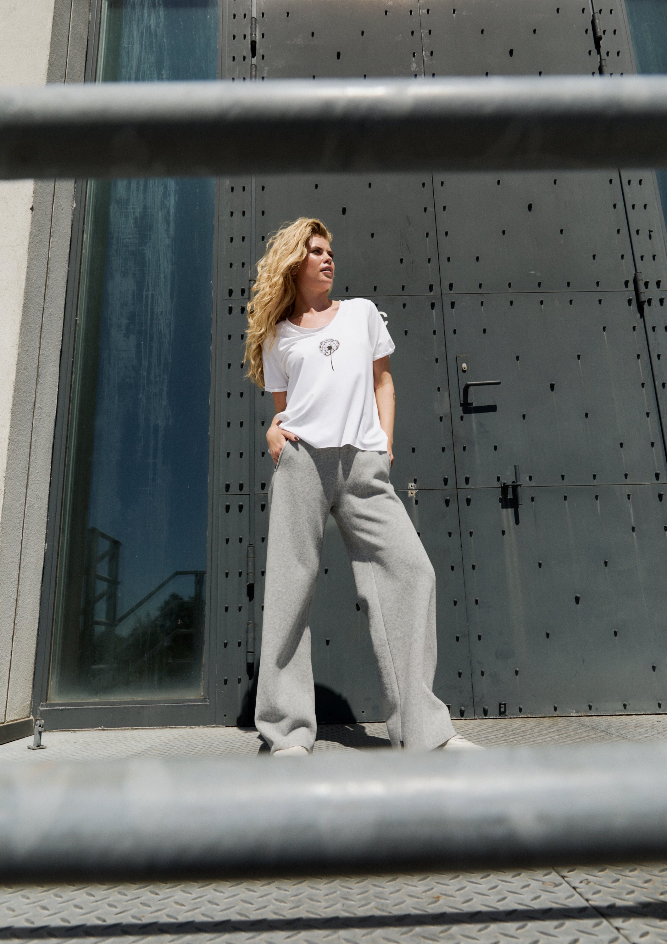 HENRIETTE STEFFENSEN COPENHAGEN FLARE TROUSERS - 2116 BUKSER LIGHT GREY 876