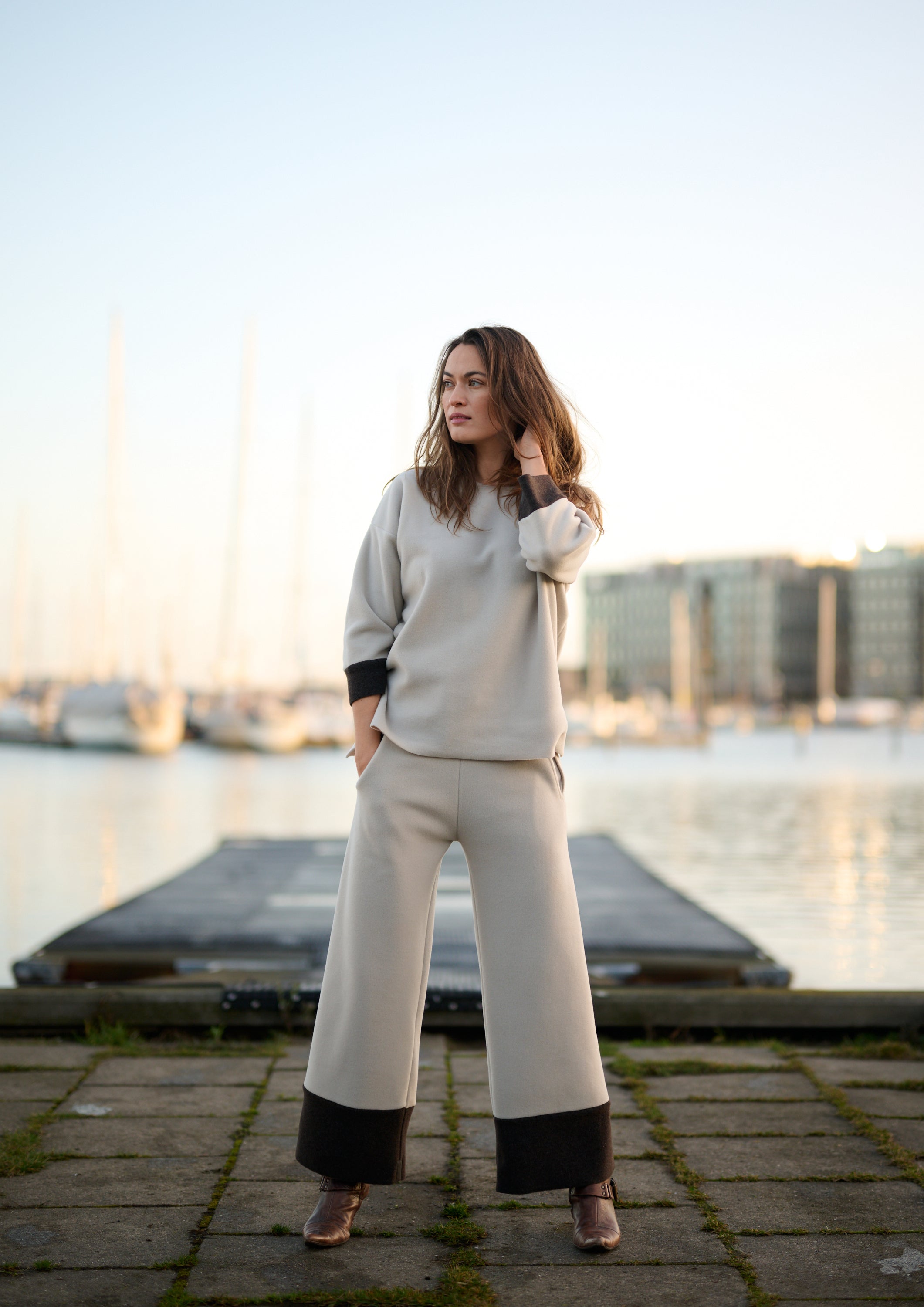 HENRIETTE STEFFENSEN COPENHAGEN FLARE TROUSERS 2 colored - 2119 BUKSER KIT/CHOKOLATE 326