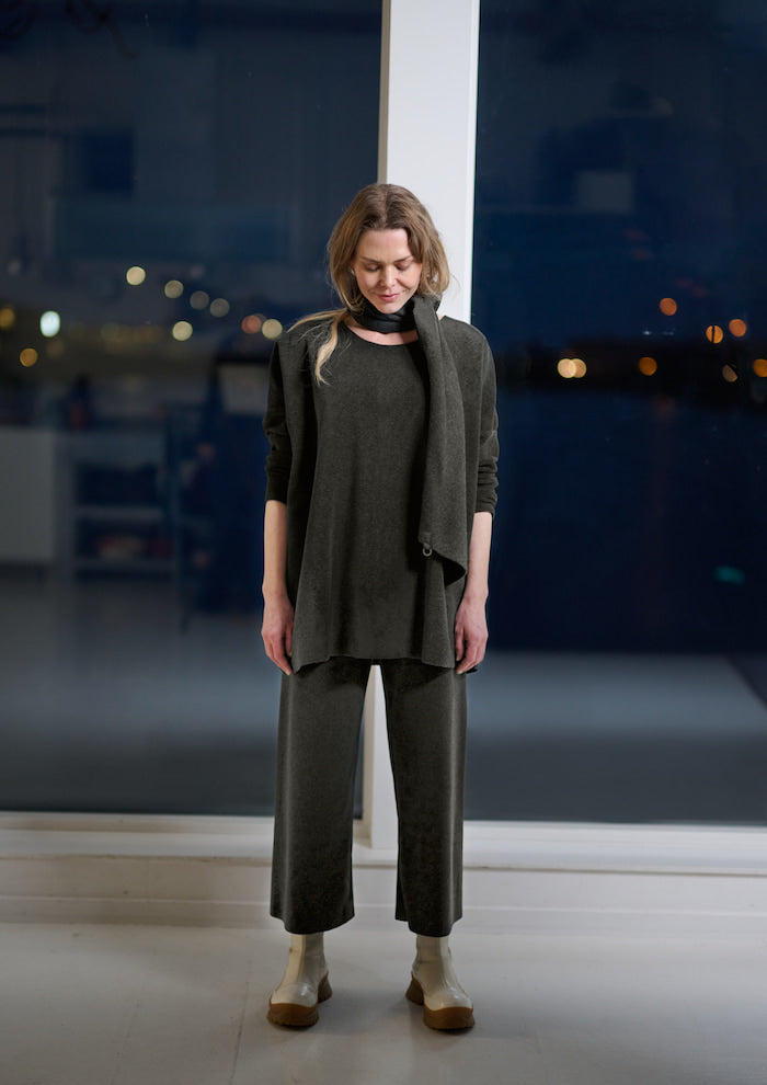 HENRIETTE STEFFENSEN COPENHAGEN FLARE TROUSERS 3/4 LENGTH - 2115 BUKSER FORREST 600