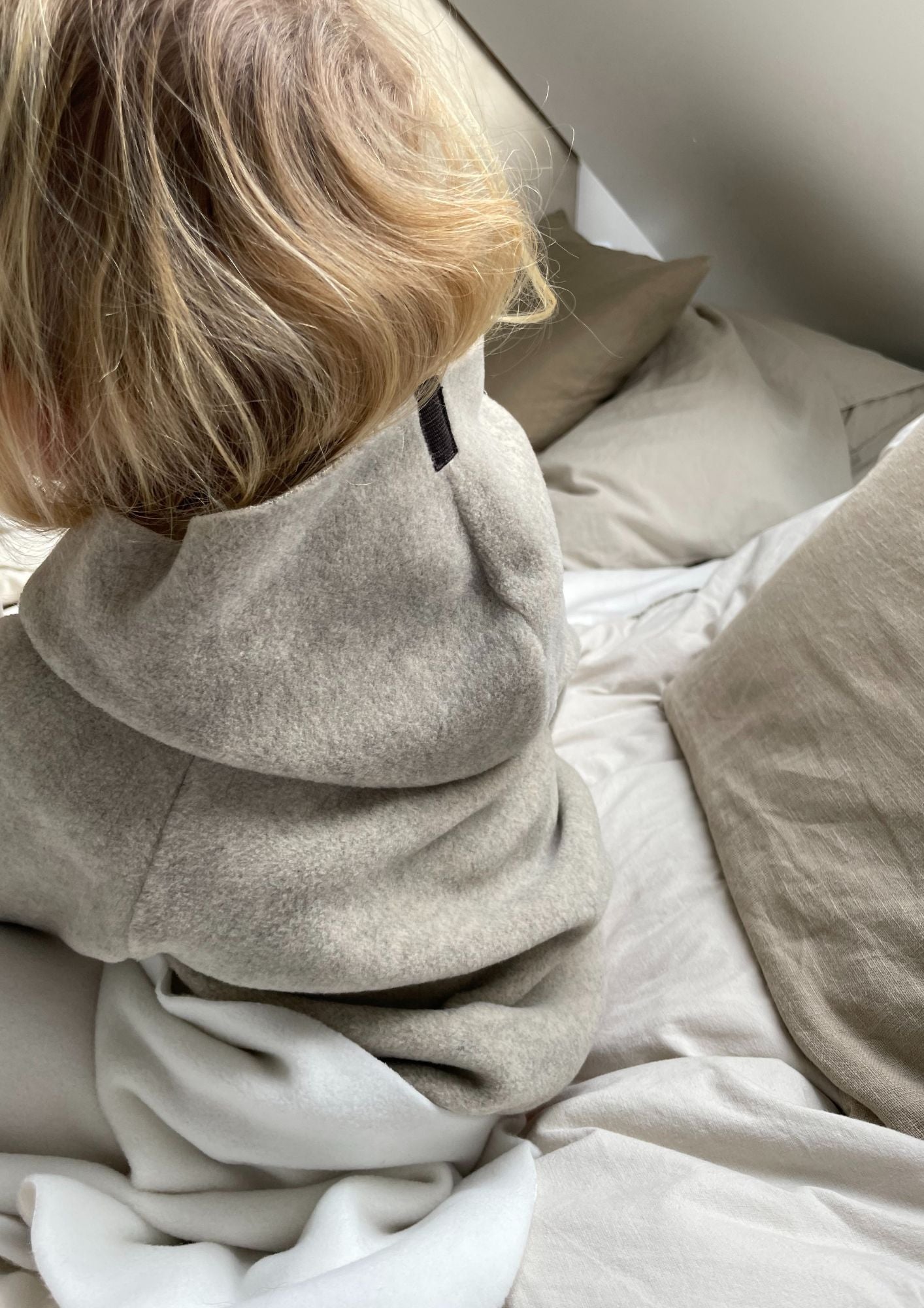 GROWING UP FLEECE BLOUSE HOOD CHILD - 108 GU BLUSER SAND 805