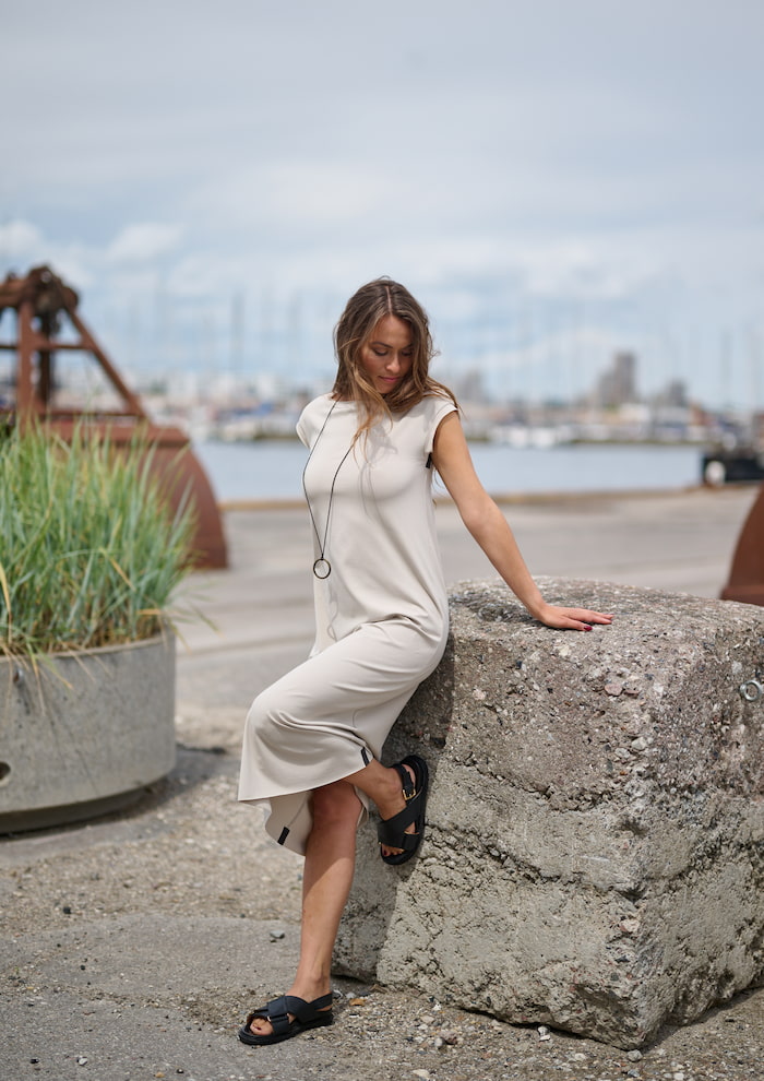 HENRIETTE STEFFENSEN COPENHAGEN LONG DRESS W/JEWELRY - 98055 KJOLER KIT 831
