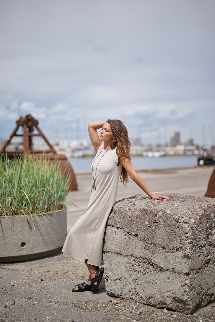 HENRIETTE STEFFENSEN COPENHAGEN LONG DRESS W/JEWELRY - 98055 KJOLER KIT 831
