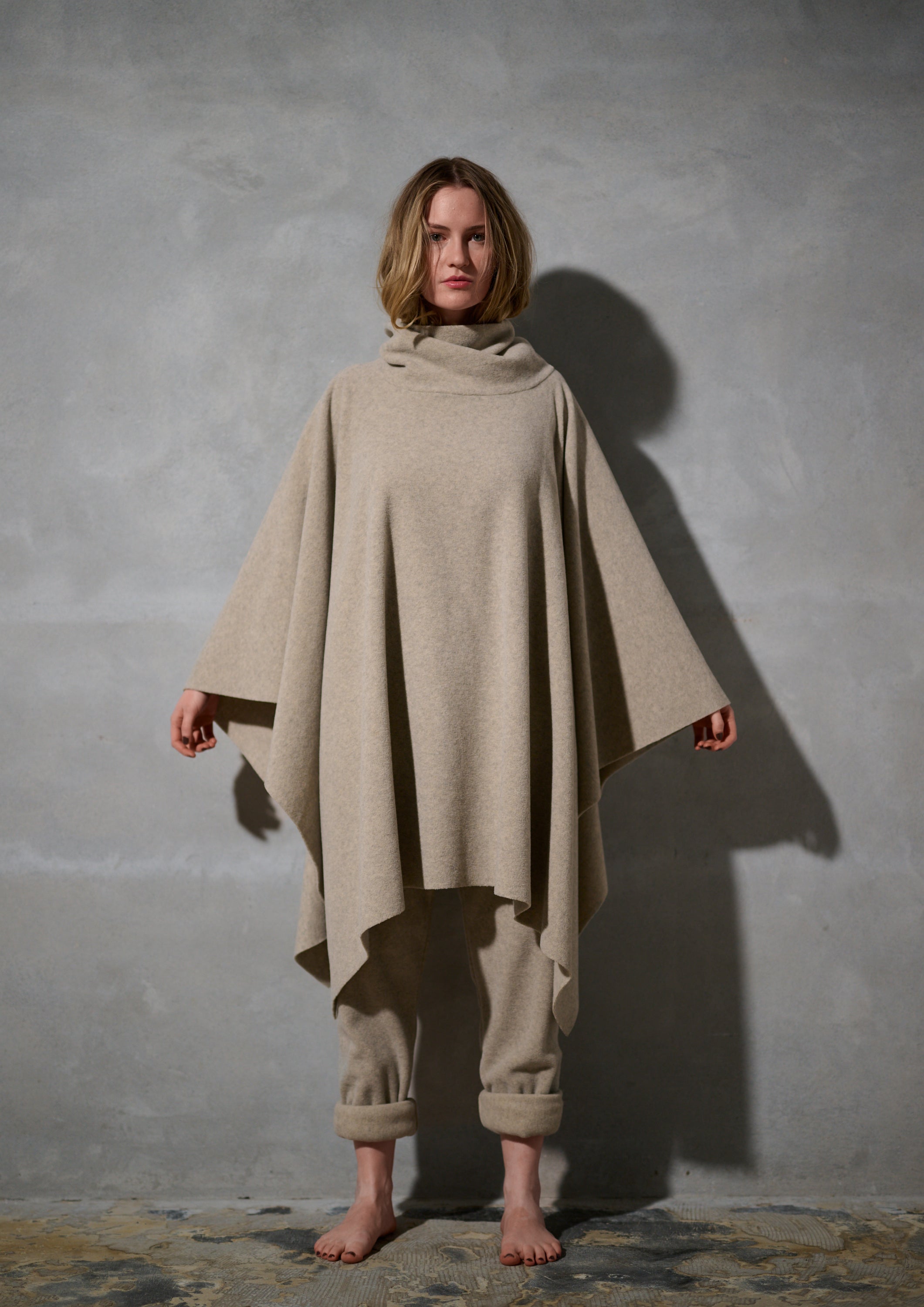 HENRIETTE STEFFENSEN COPENHAGEN LOUNGE PONCHO WOMEN - 4081 PONCHOS SAND 805
