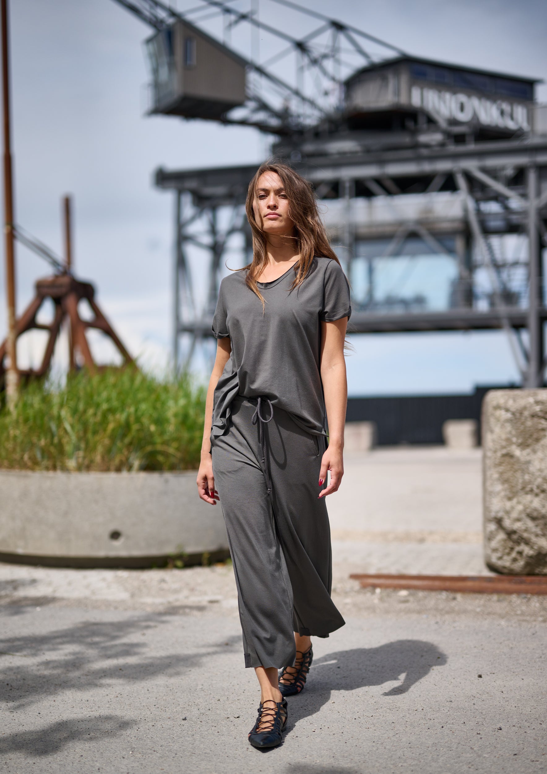 HENRIETTE STEFFENSEN COPENHAGEN NO WASTE FLARE TROUSERS - 99022NW BUKSER FORREST 600