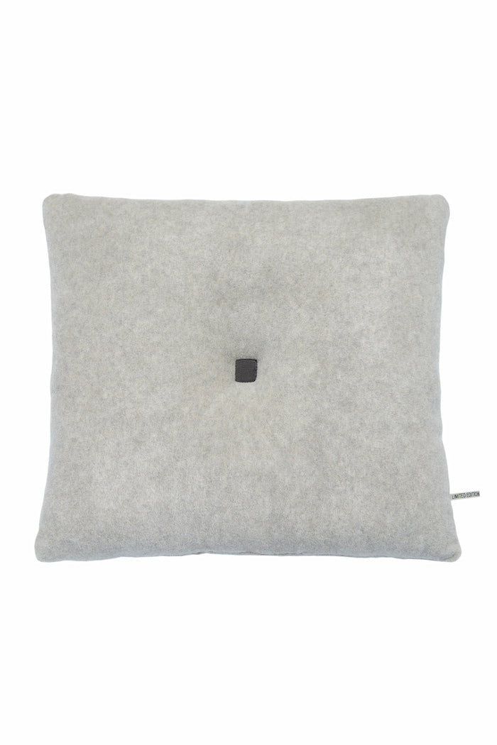 HENRIETTE STEFFENSEN COPENHAGEN NO WASTE PILLOW - 4083 HOME SAND 805