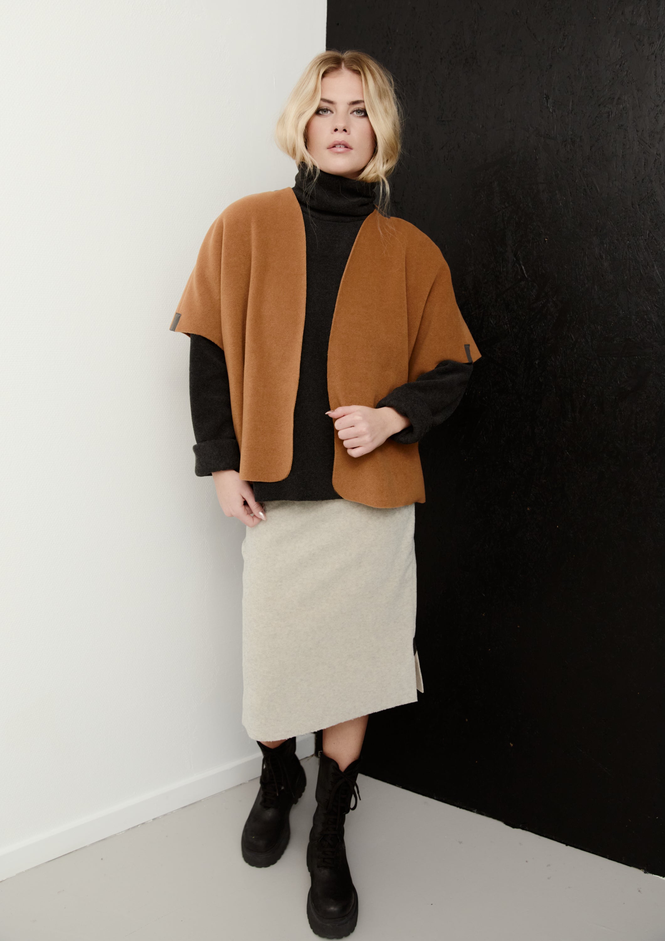 HENRIETTE STEFFENSEN COPENHAGEN SKIRT - 3220 NEDERDELE SAND 805