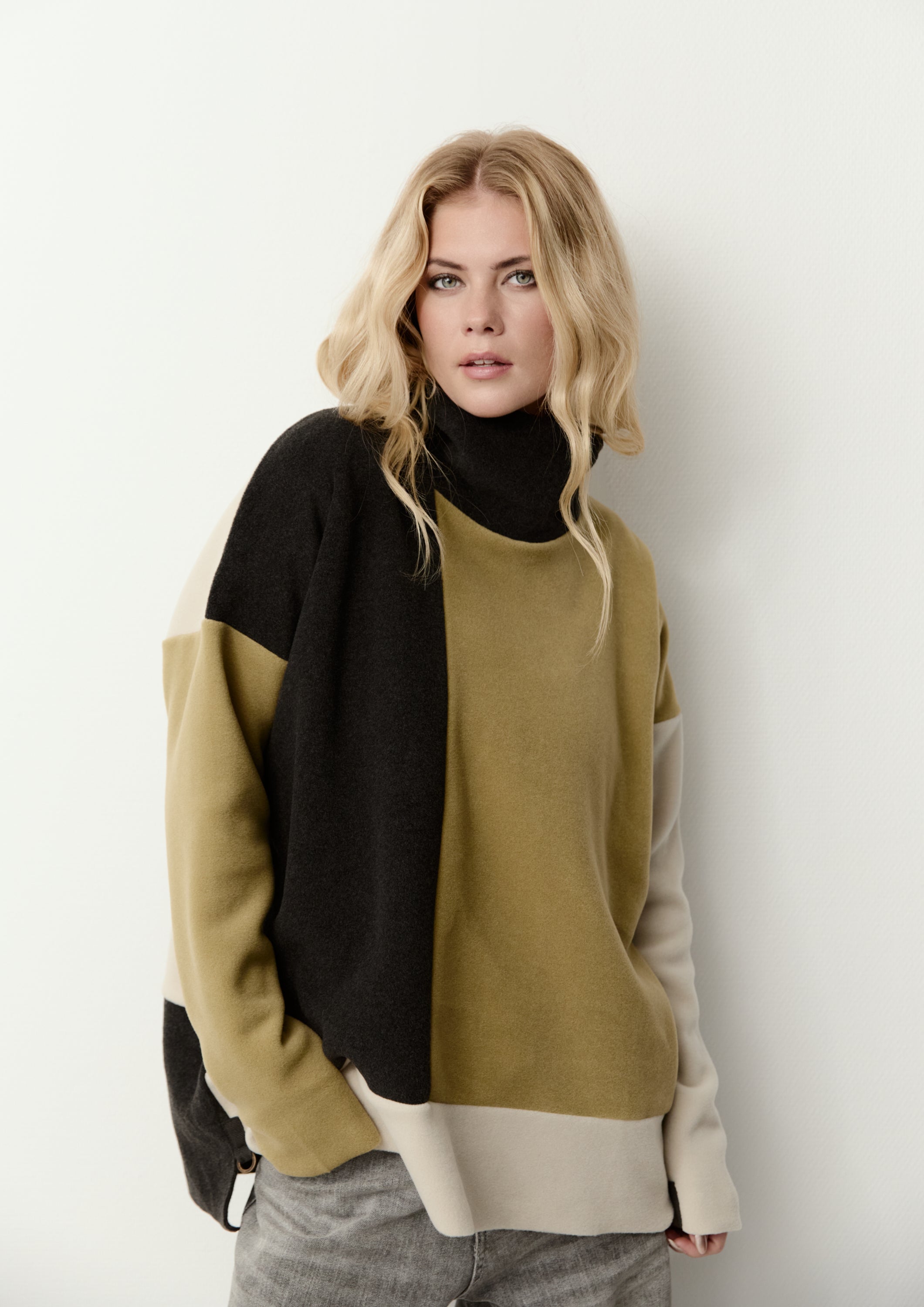 HENRIETTE STEFFENSEN COPENHAGEN SWEATER PATCH - 1380 BLUSER OLIVE/SB/KIT 327