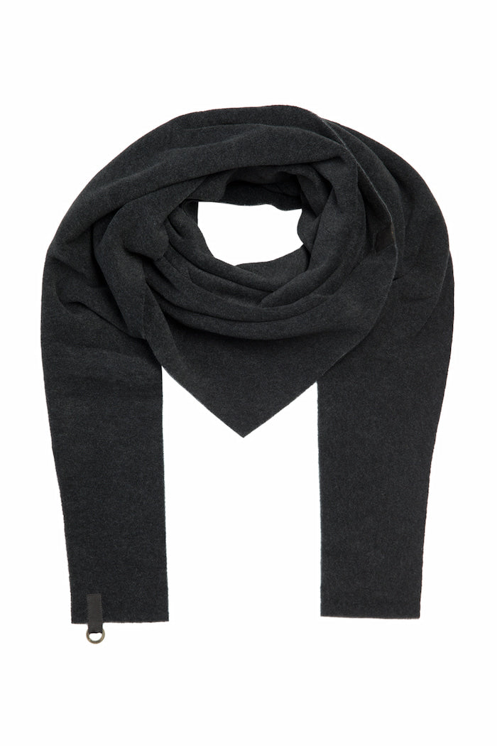 HENRIETTE STEFFENSEN COPENHAGEN TRIANGLE SCARF - 4051 SCARFS SOFT BLACK 914