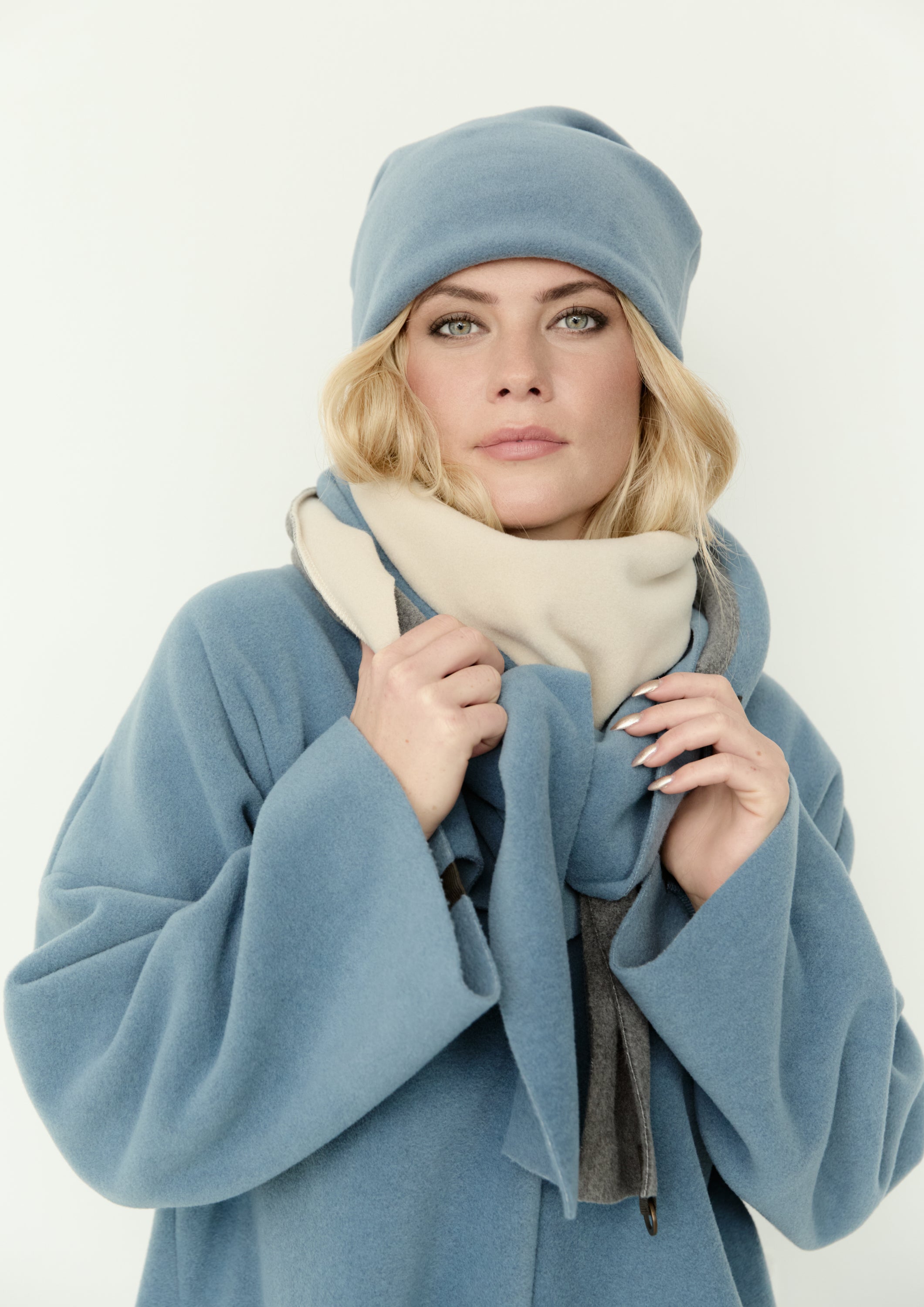 HENRIETTE STEFFENSEN COPENHAGEN TRIANGLE SCARF NO WASTE - 4078 NW SCARFS DUSTY BLUE/KIT/GREY 119