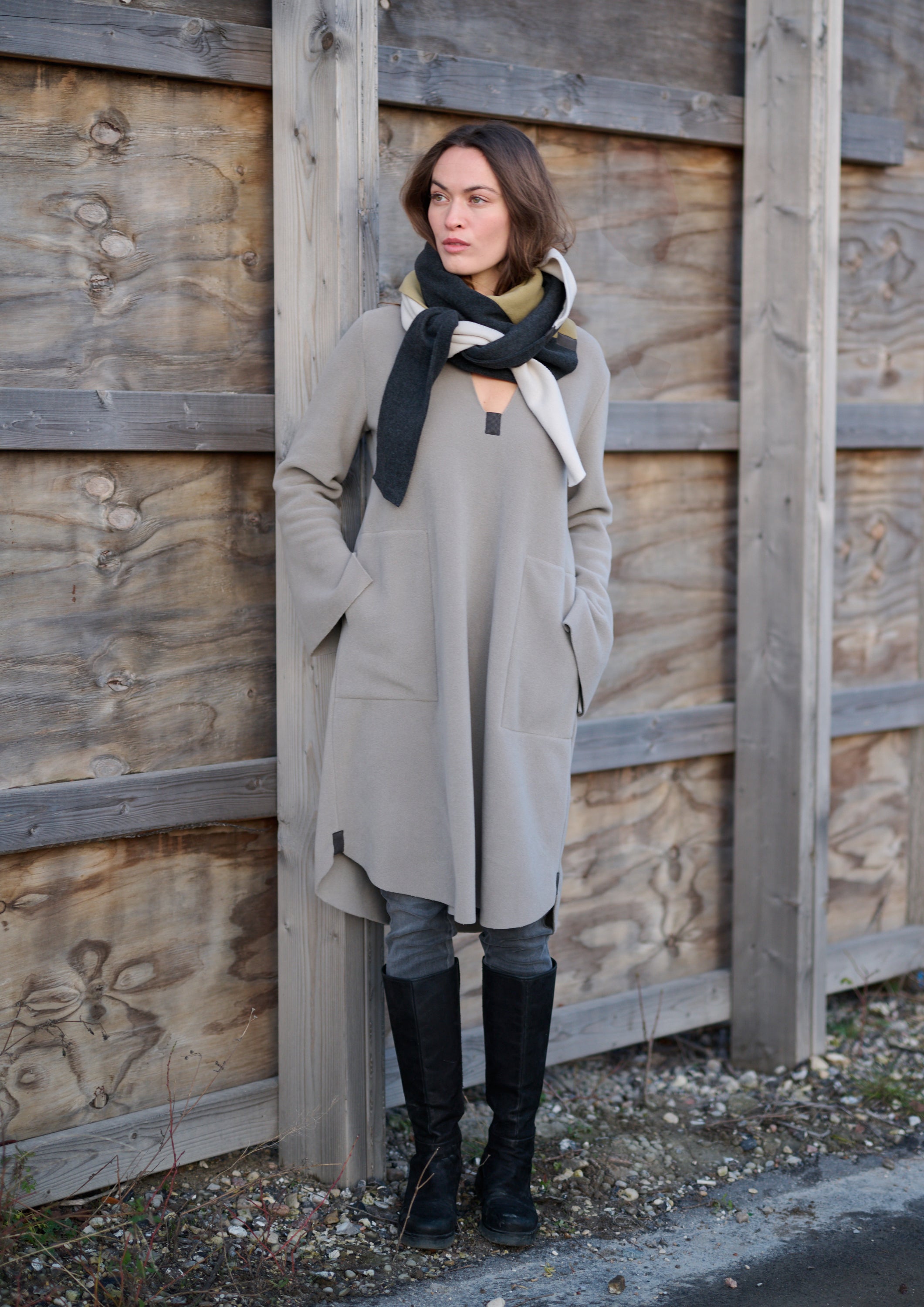 HENRIETTE STEFFENSEN COPENHAGEN TRIANGLE SCARF NO WASTE - 4078 NW SCARFS OLIVE/SB/KIT 327