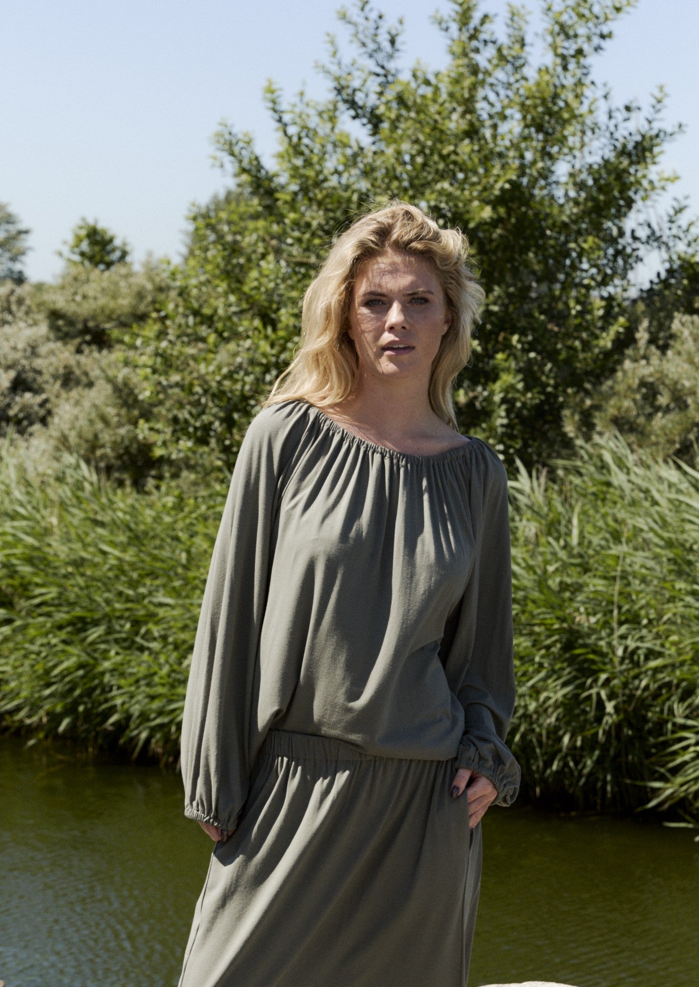 HENRIETTE STEFFENSEN COPENHAGEN ALL DAY BLOUSE - 96104 BLUSER DUSTY GREEN 609