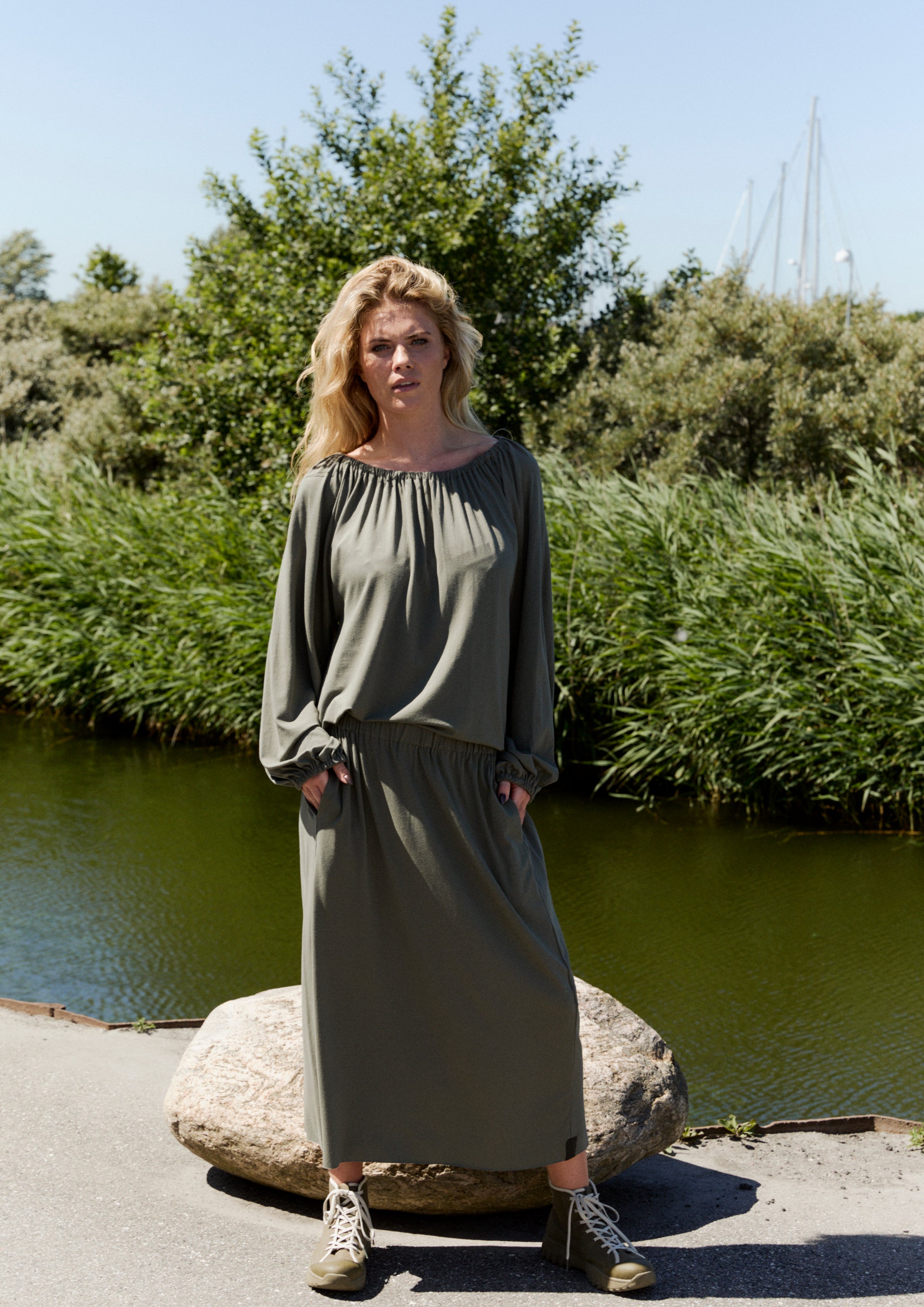 HENRIETTE STEFFENSEN COPENHAGEN ALL DAY BLOUSE - 96104 BLUSER DUSTY GREEN 609