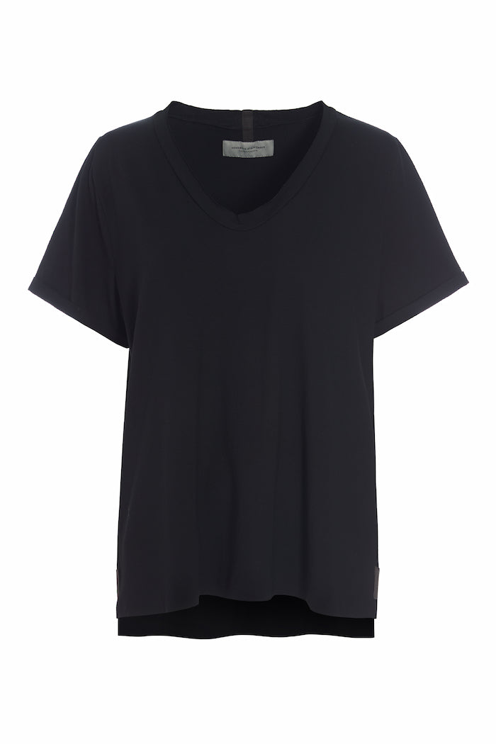 HENRIETTE STEFFENSEN COPENHAGEN BLOUSE V-NECK - 96082 T-SHIRTS BLACK 900