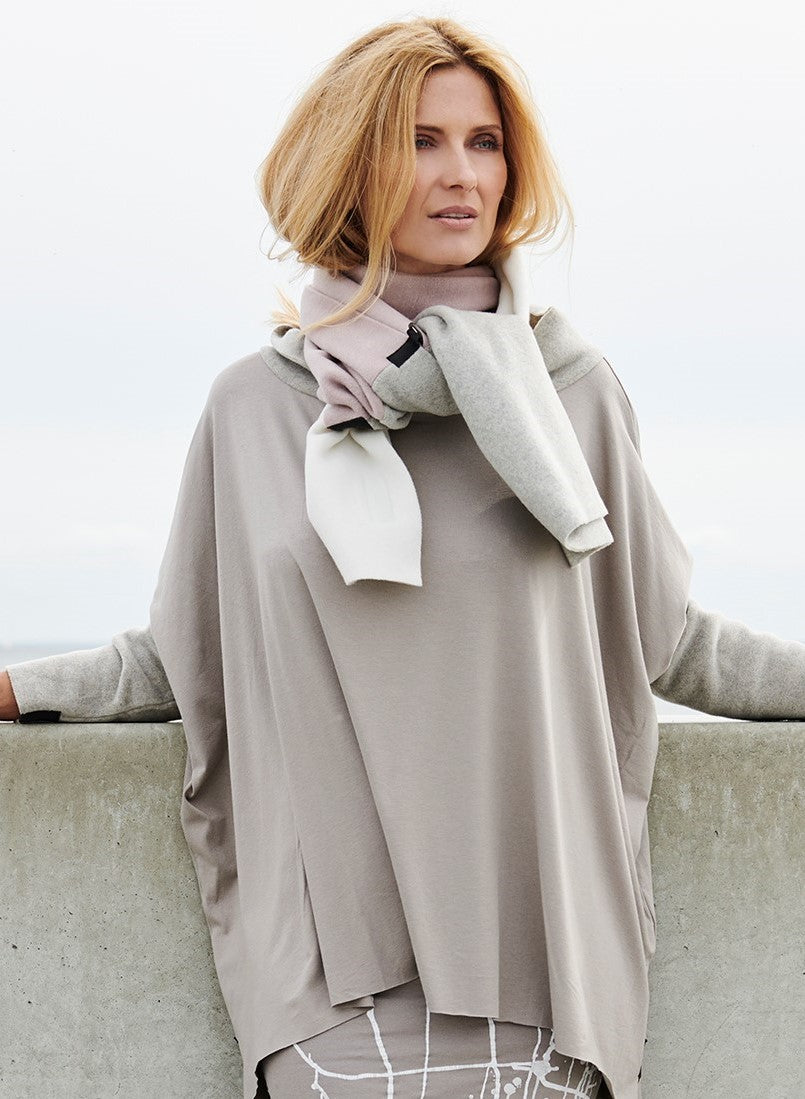 HENRIETTE STEFFENSEN COPENHAGEN BLOUSE WITH OPEN NECK - 1319MIX  SAND/SAND 812