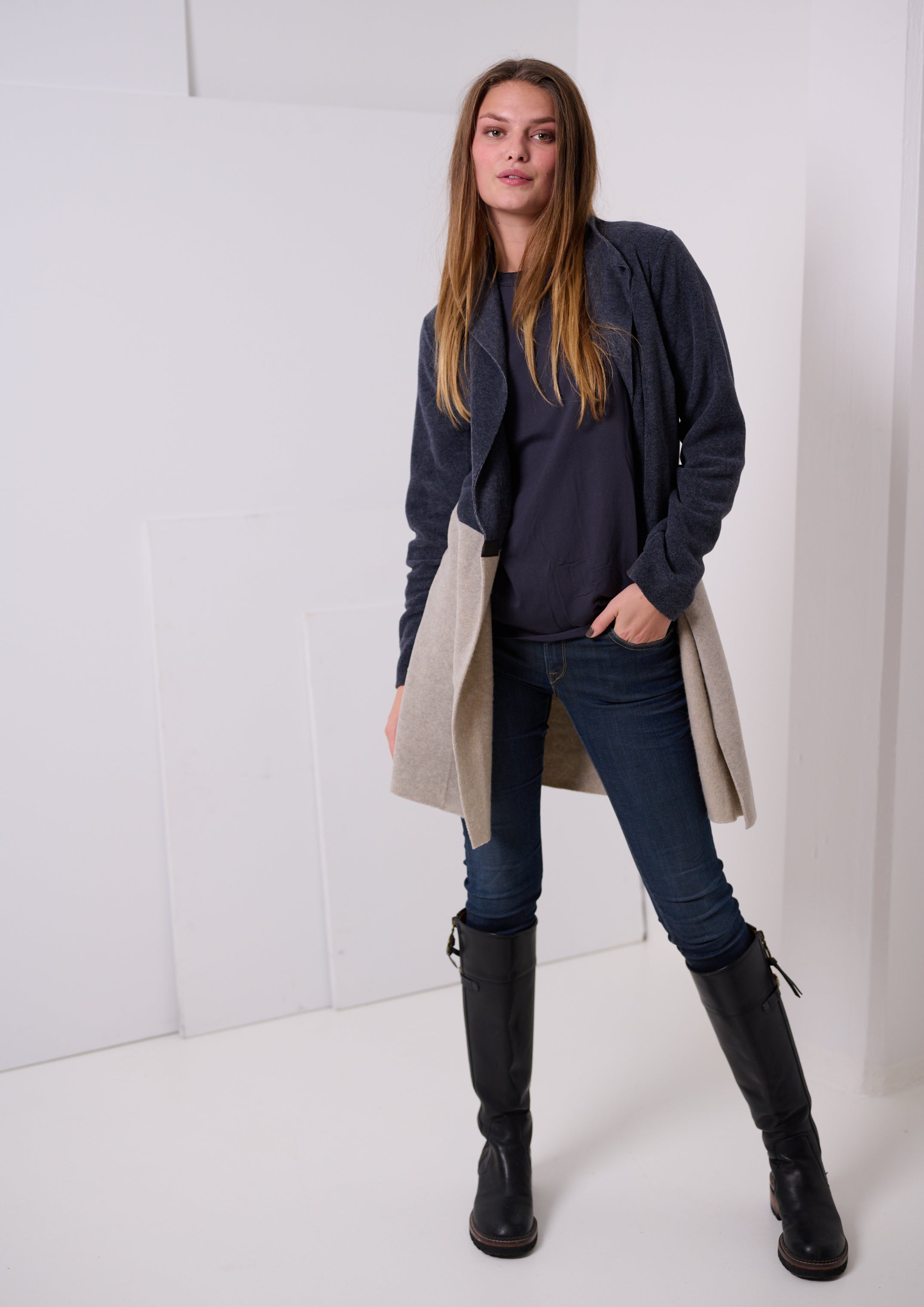 HENRIETTE STEFFENSEN COPENHAGEN CARDIGAN 2 COLORED - 7133 CARDIGANS DEEP BLUE/SAND 824