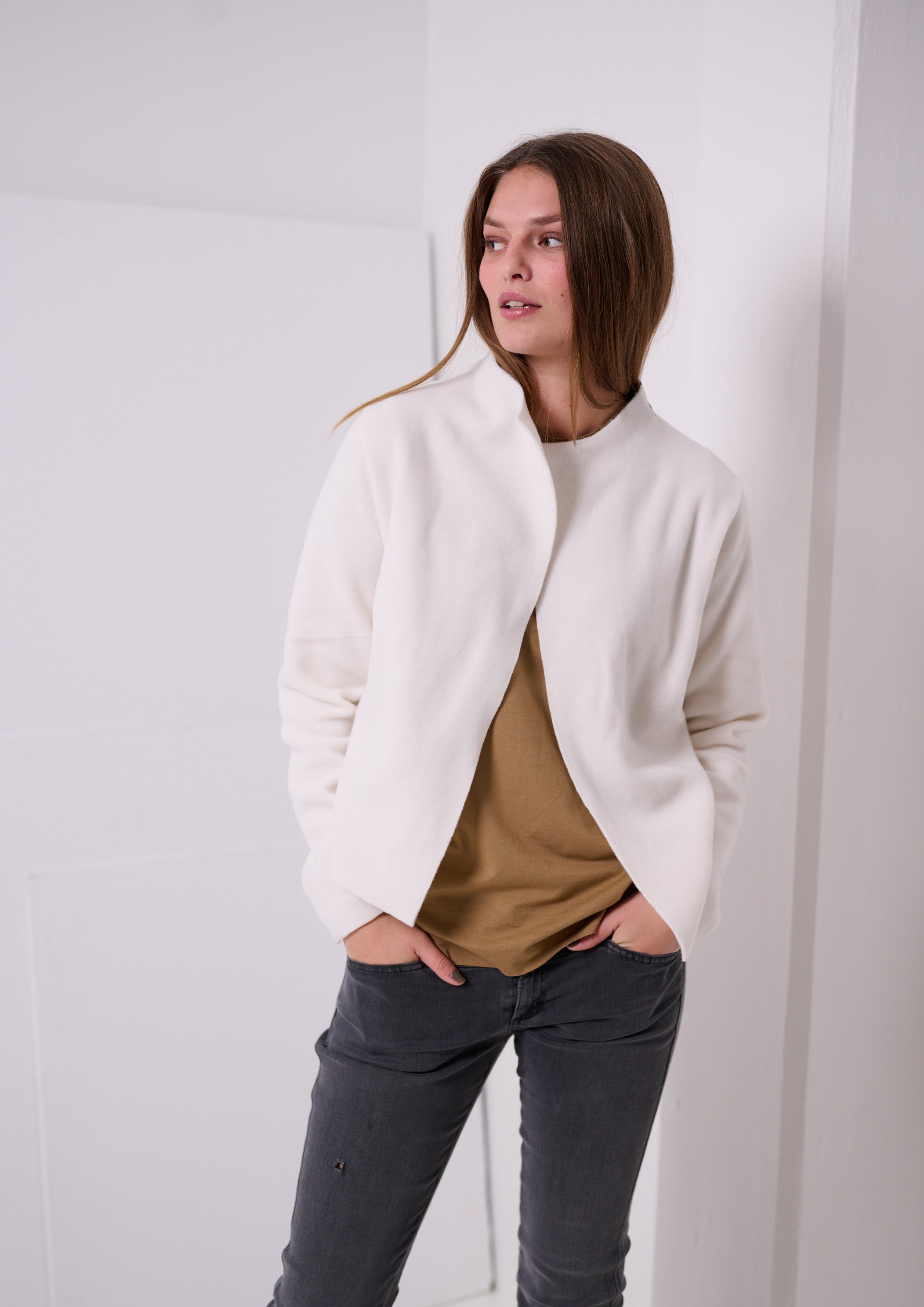 HENRIETTE STEFFENSEN COPENHAGEN CARDIGAN SHORT - 7136 CARDIGANS OFF WHITE 802