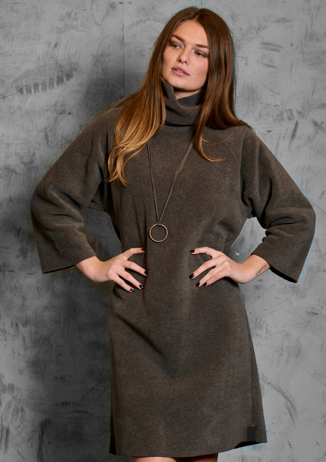 HENRIETTE STEFFENSEN COPENHAGEN DRESS HIGH NECK - 3236 KJOLER BARK 320