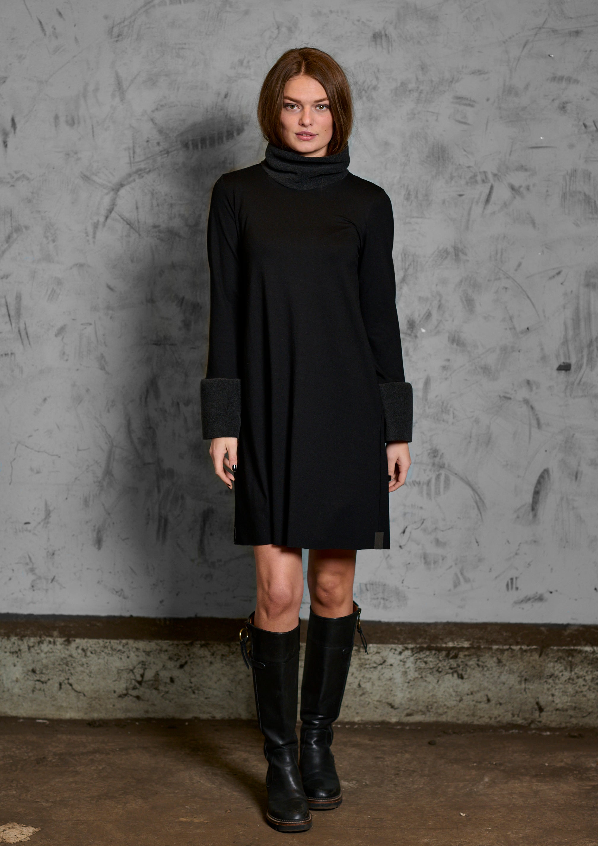 HENRIETTE STEFFENSEN COPENHAGEN DRESS HIGH NECK - 8021MIX KJOLER BLACK/SOFT BLACK 923