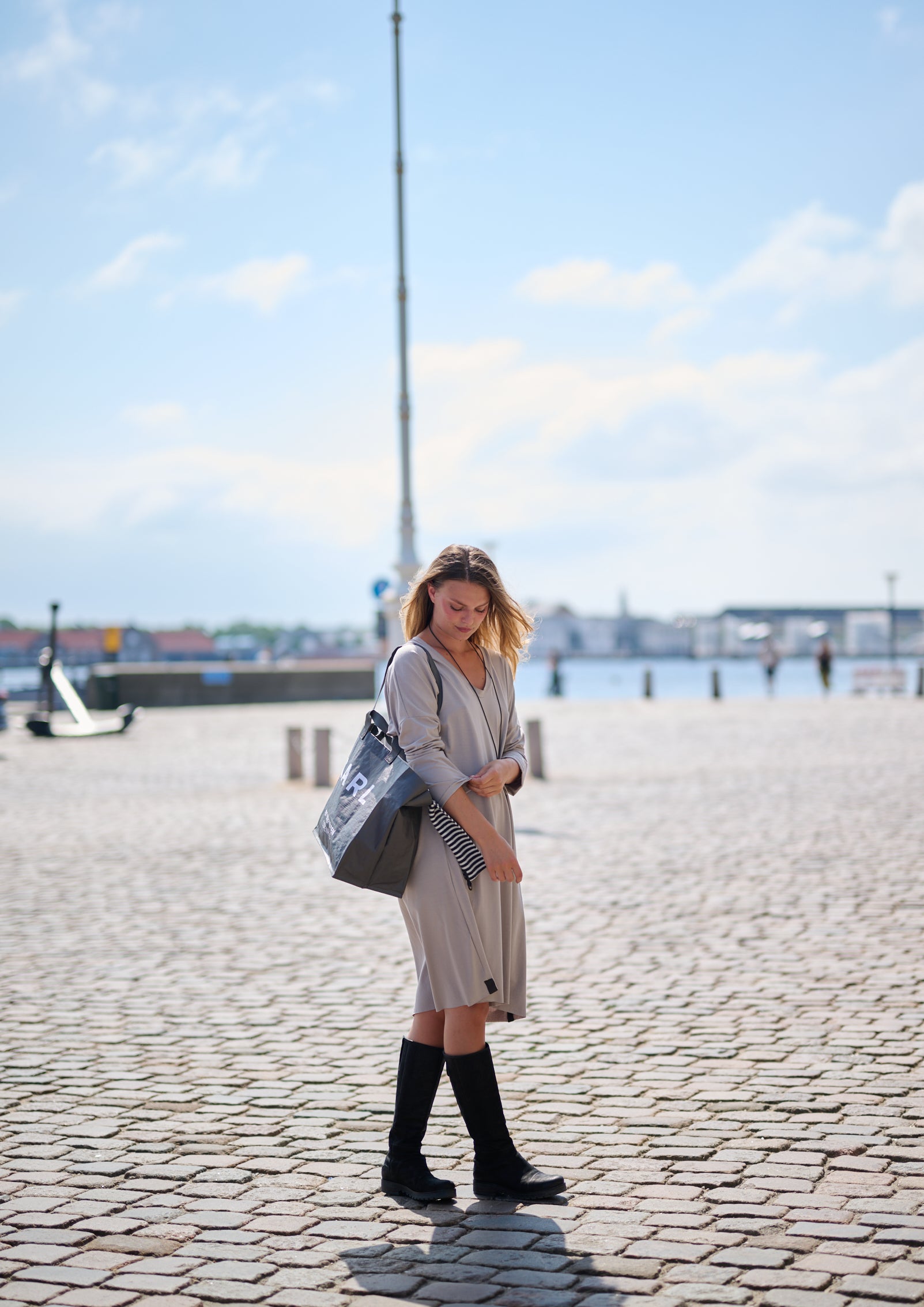 HENRIETTE STEFFENSEN COPENHAGEN DRESS OVERSIZE - 98043 KJOLER SAND 805