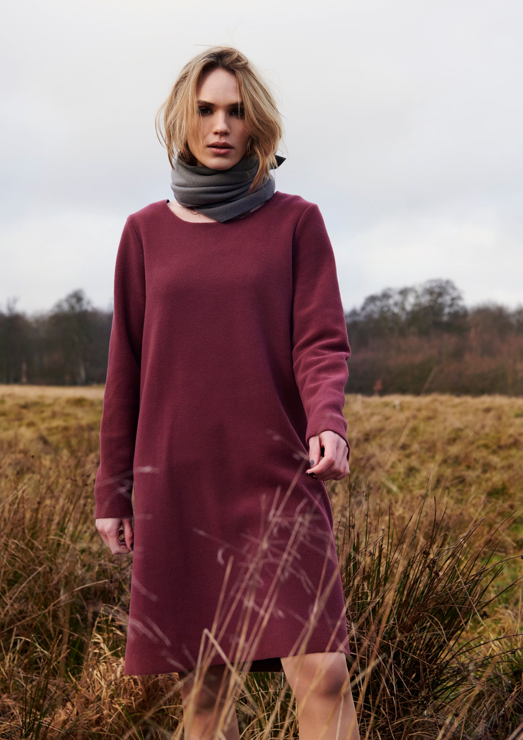 HENRIETTE STEFFENSEN COPENHAGEN DRESS WITH SCARF - 3226 KJOLER SAND/SOFT BLACK 813