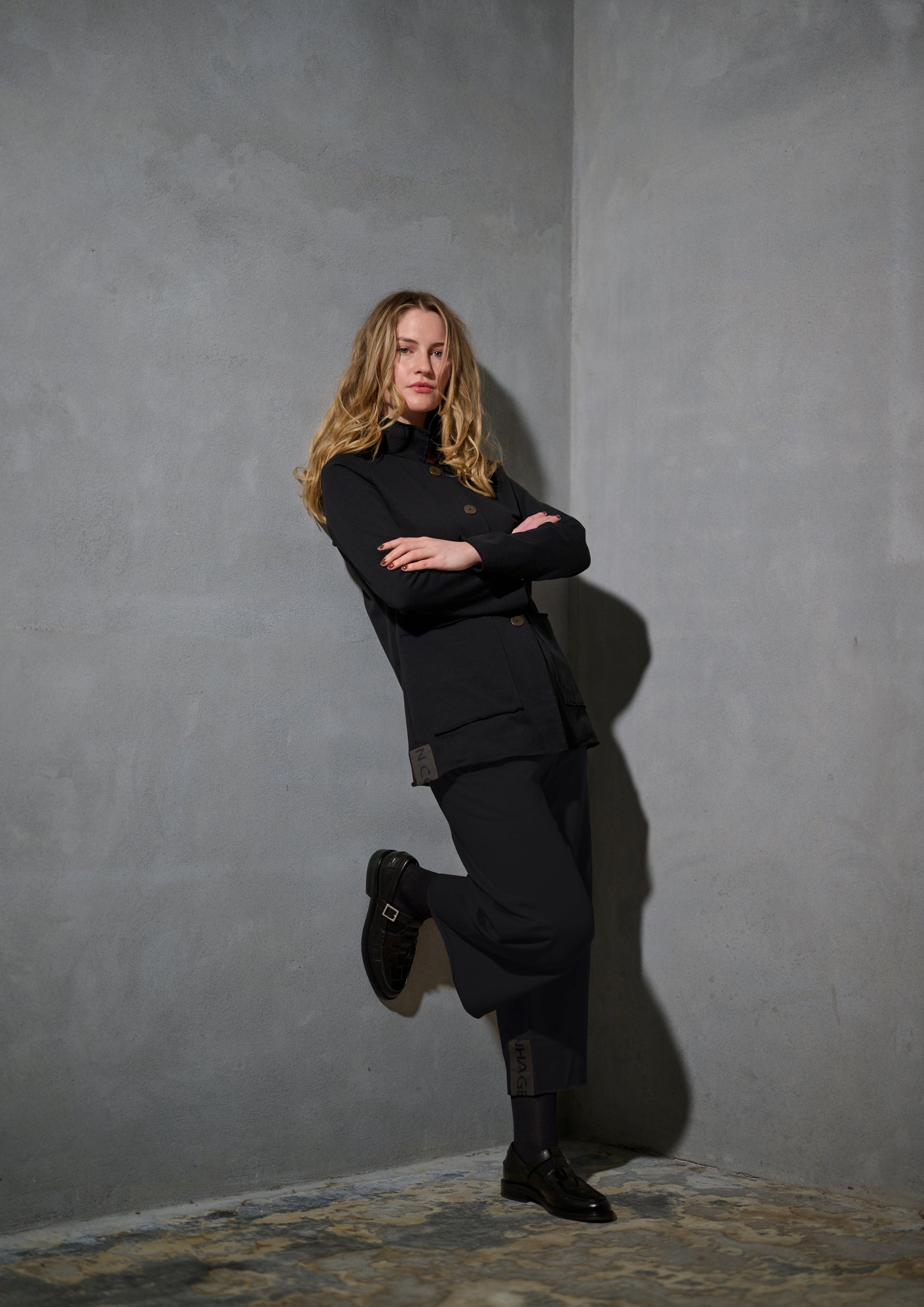HENRIETTE STEFFENSEN COPENHAGEN FLARE SWEAT PANTS 3/4 - 72016 BUKSER BLACK 900