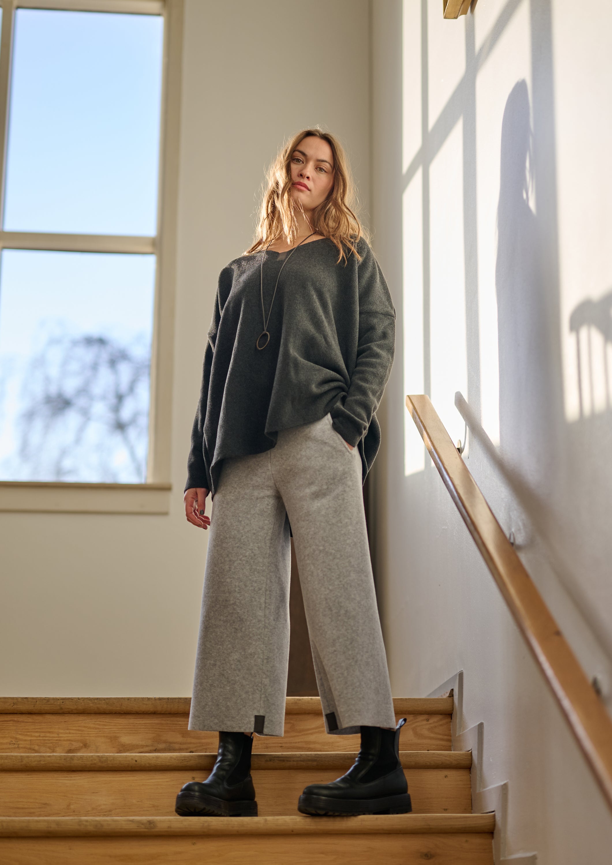 HENRIETTE STEFFENSEN COPENHAGEN FLARE TROUSERS 3/4 LENGTH - 2115 BUKSER LIGTH GREY 876