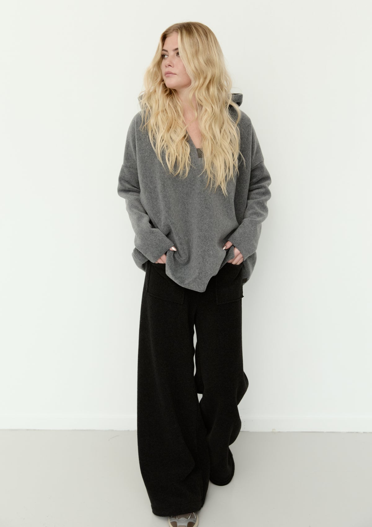 HENRIETTE STEFFENSEN COPENHAGEN HOODIE - 1413 BLUSER GREY 905