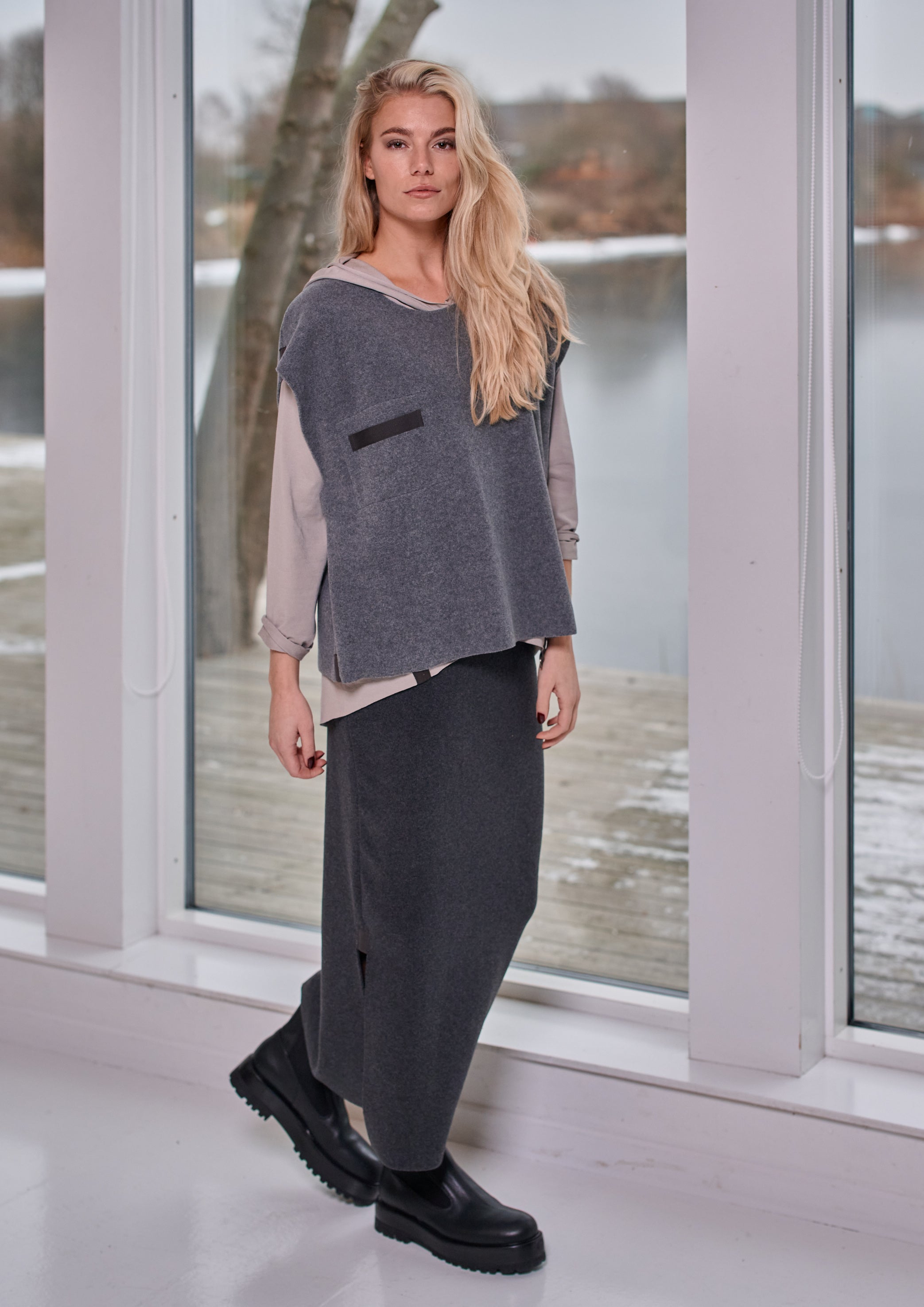HENRIETTE STEFFENSEN COPENHAGEN HOODIE BLOUSE - 96067 HOODIES SAND 805