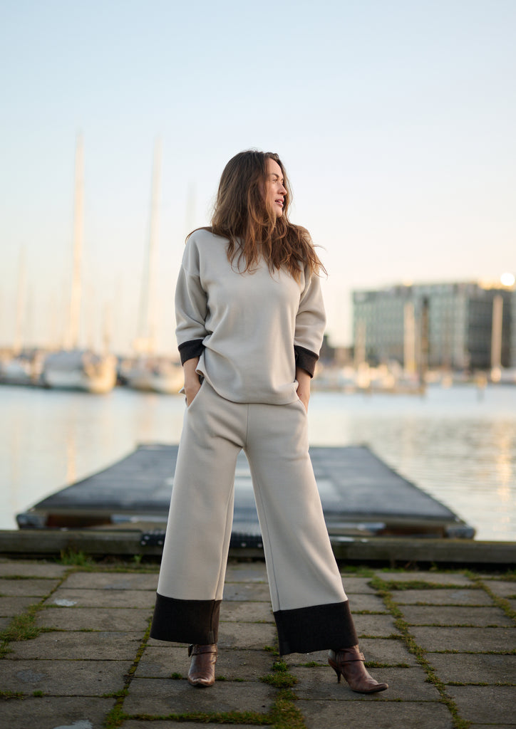 An autumn look in balance