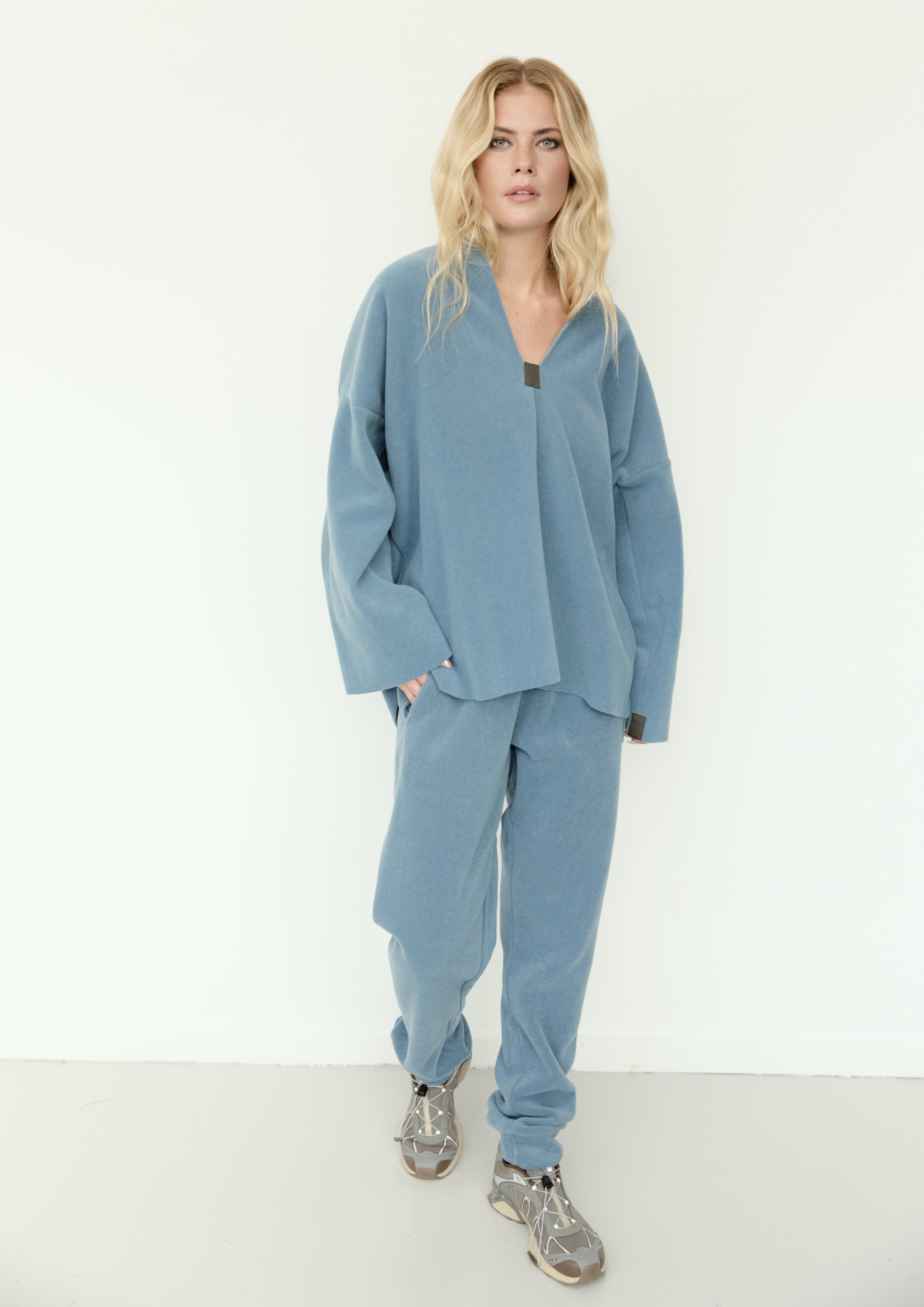 HENRIETTE STEFFENSEN COPENHAGEN JOGGING PANTS - 2110 BUKSER DUSTY BLUE 794