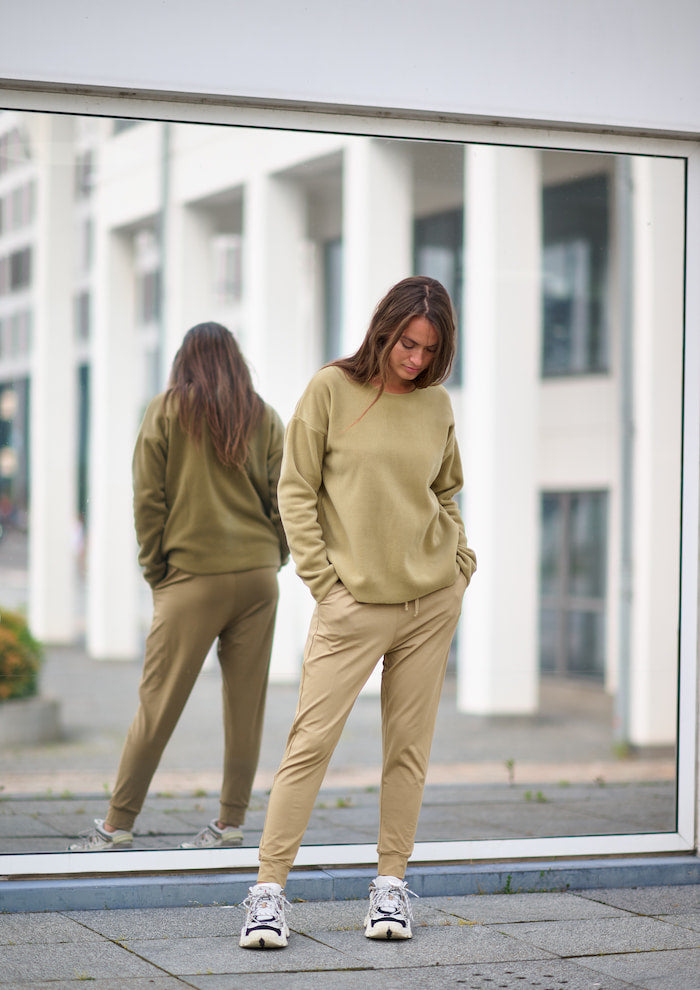 HENRIETTE STEFFENSEN COPENHAGEN JOGGING PANTS - 99012 BUKSER OLIVE 655