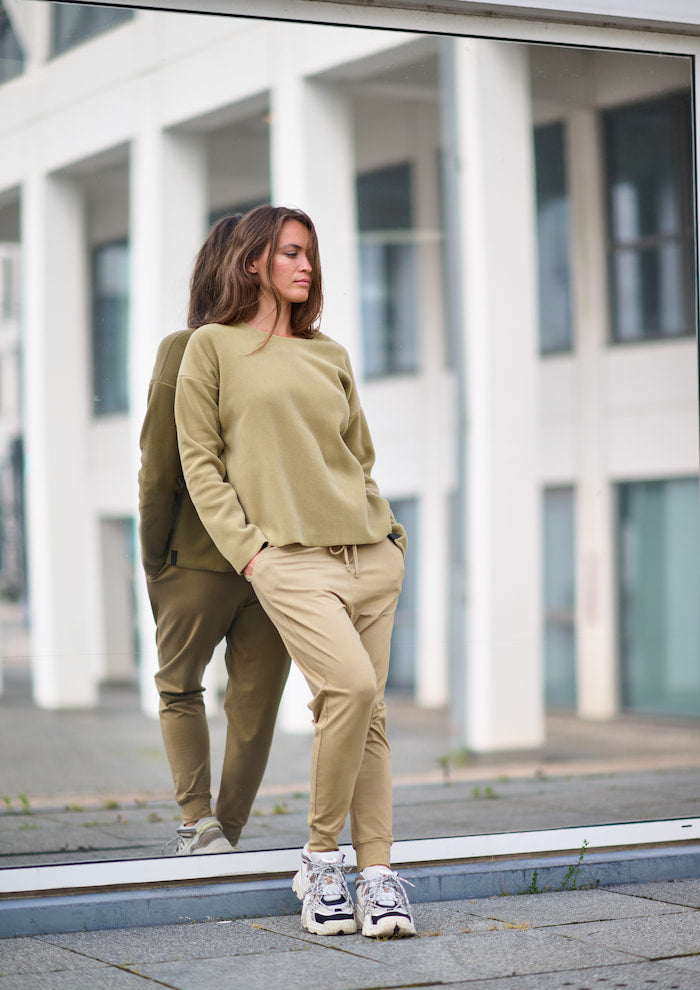 HENRIETTE STEFFENSEN COPENHAGEN JOGGING PANTS - 99012 BUKSER OLIVE 655