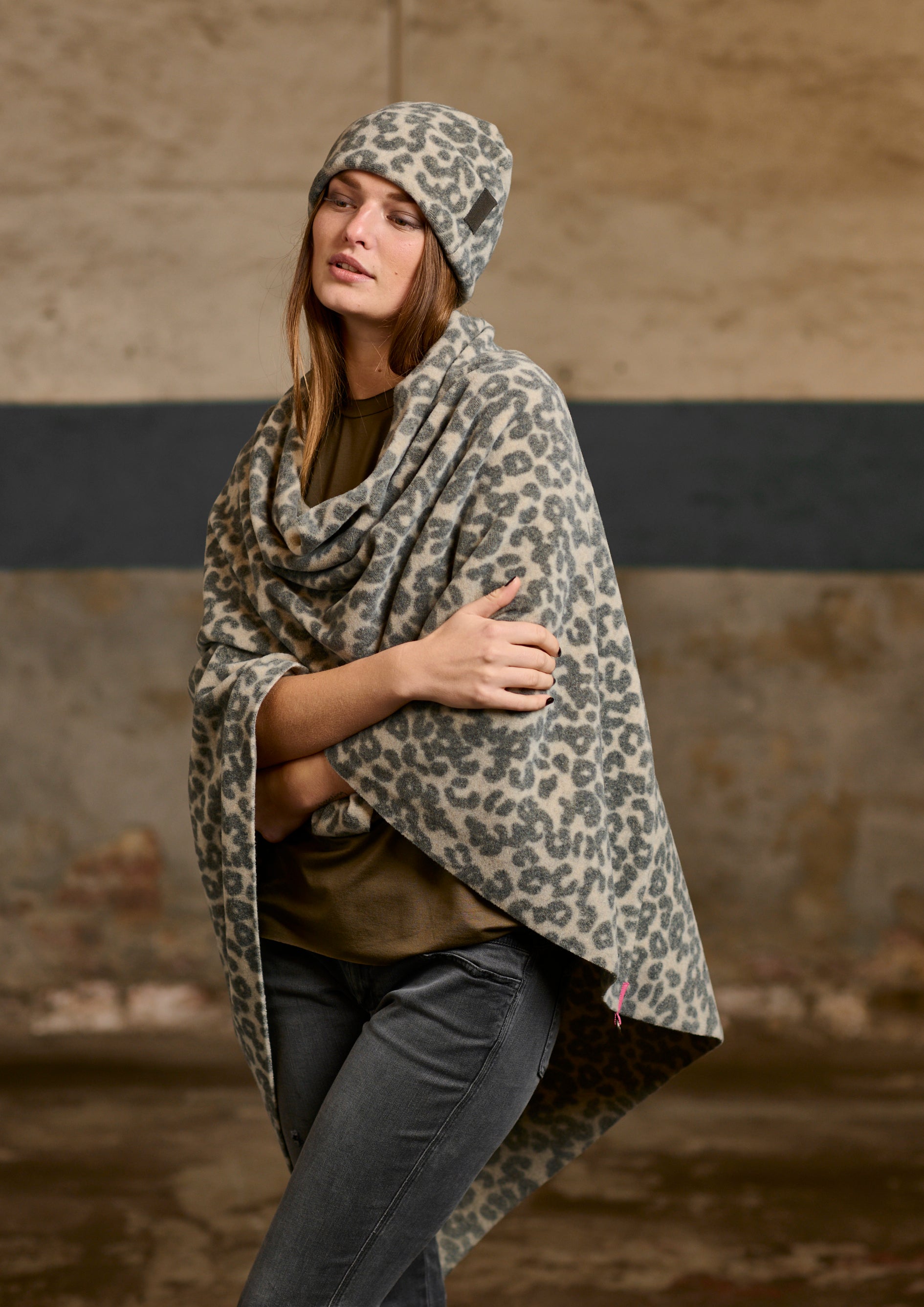HENRIETTE STEFFENSEN COPENHAGEN LARGE PONCHO - 4040P PONCHOS LEOPARD pink 115