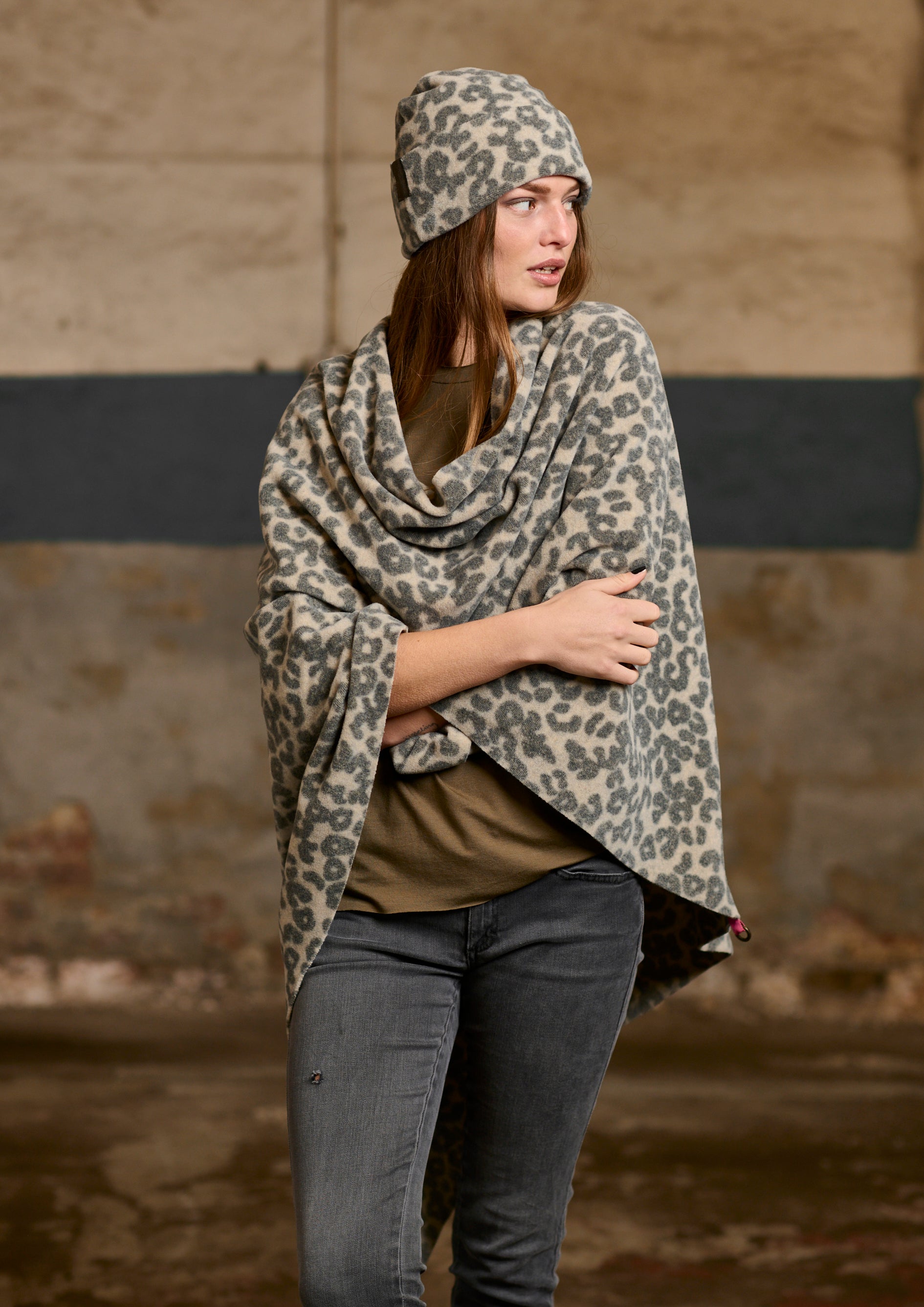 HENRIETTE STEFFENSEN COPENHAGEN LARGE PONCHO - 4040P PONCHOS LEOPARD pink 115