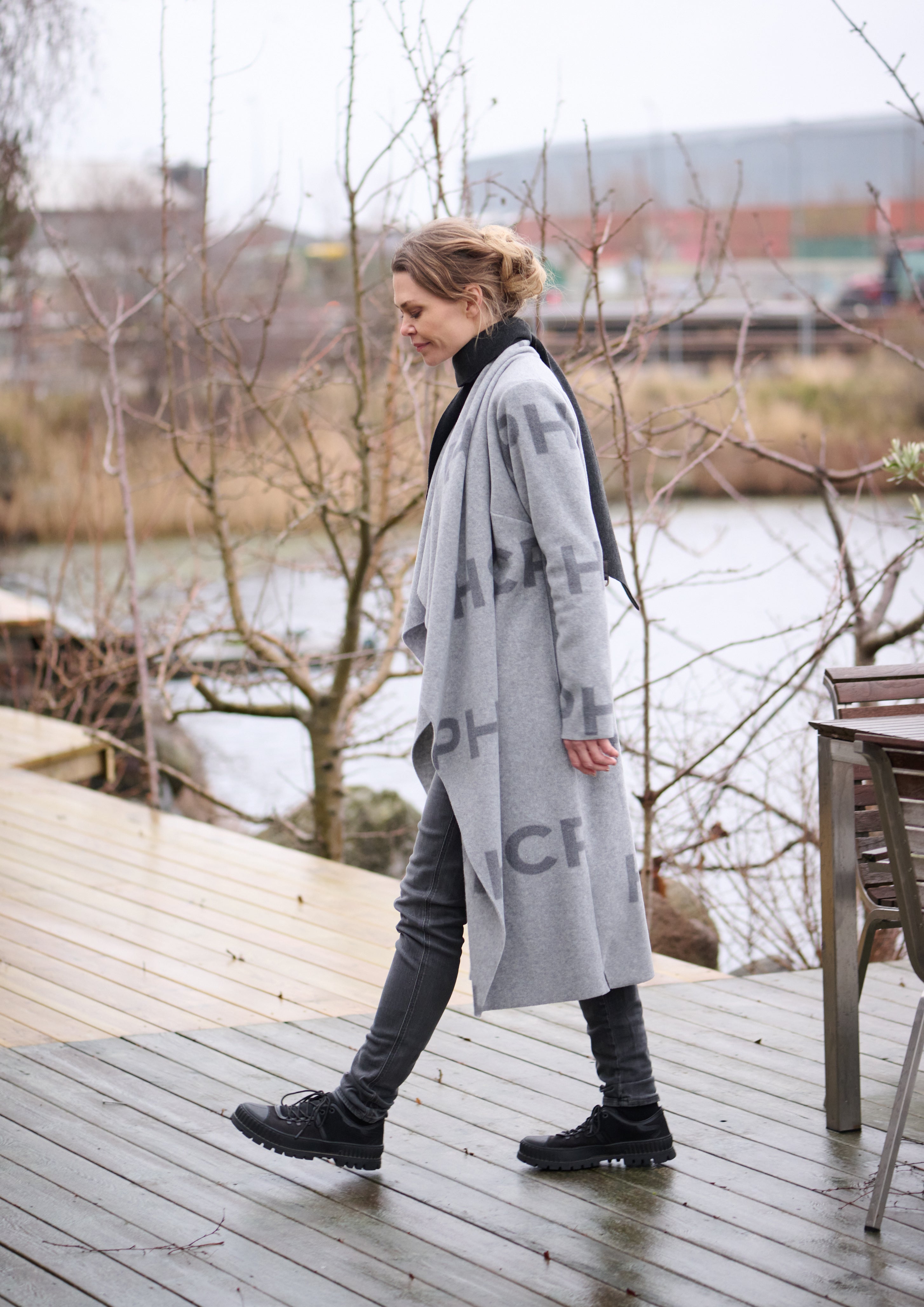 HENRIETTE STEFFENSEN COPENHAGEN LONG CARDIGAN W/ "WATERFALL" - 7131P CARDIGANS HSCPH PRINT 793