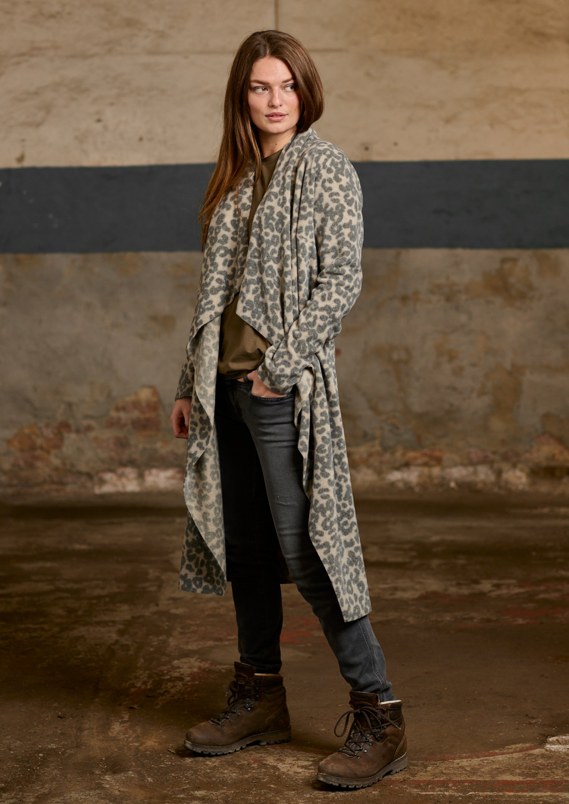 HENRIETTE STEFFENSEN COPENHAGEN LONG CARDIGAN W/ "WATERFALL" - 7131P CARDIGANS LEOPARD grey 105