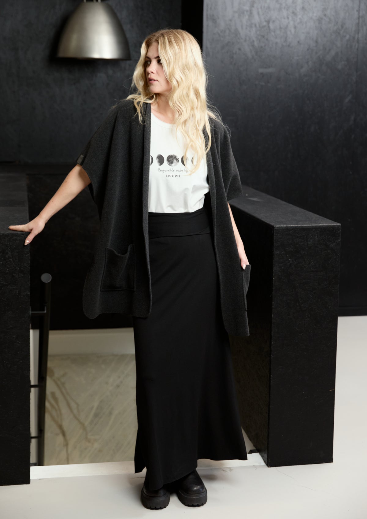 HENRIETTE STEFFENSEN COPENHAGEN LONG VEST - 7177 VESTS SOFT BLACK 914