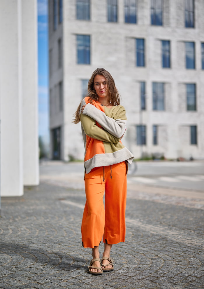 HENRIETTE STEFFENSEN COPENHAGEN NO WASTE FLARE TROUSERS - 99022NW BUKSER ORANGE 773