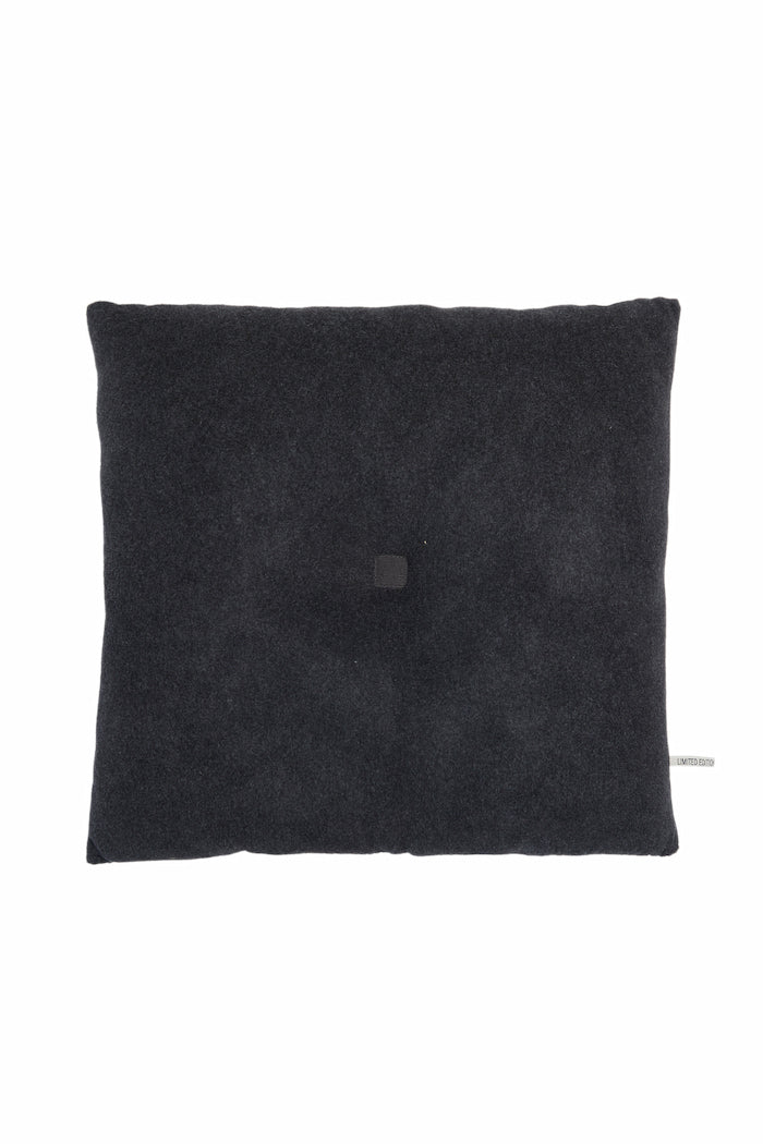 HENRIETTE STEFFENSEN COPENHAGEN NO WASTE PILLOW - 4083 HOME SOFT BLACK 914