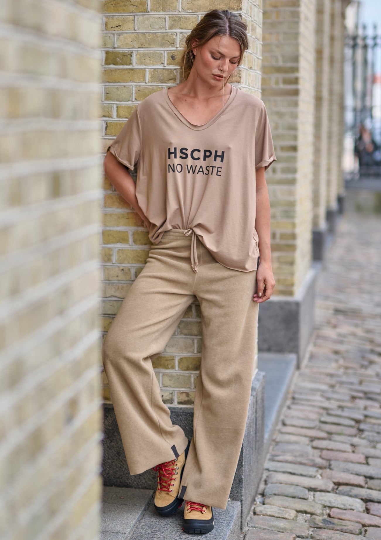 HENRIETTE STEFFENSEN COPENHAGEN NO WASTE TEE - 96081 T-SHIRTS CAMEL 815