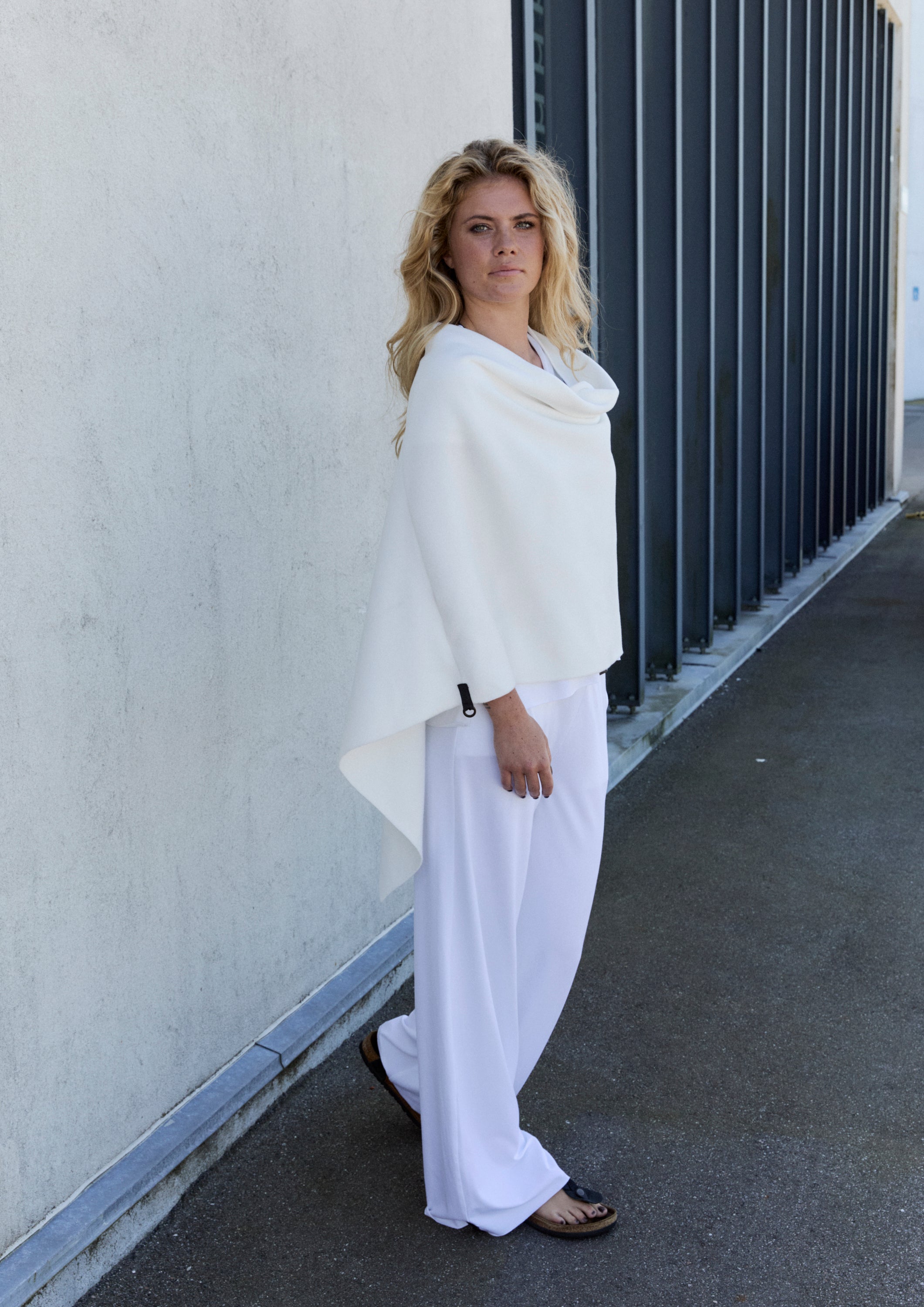 PONCHO - 4026 - OFF WHITE