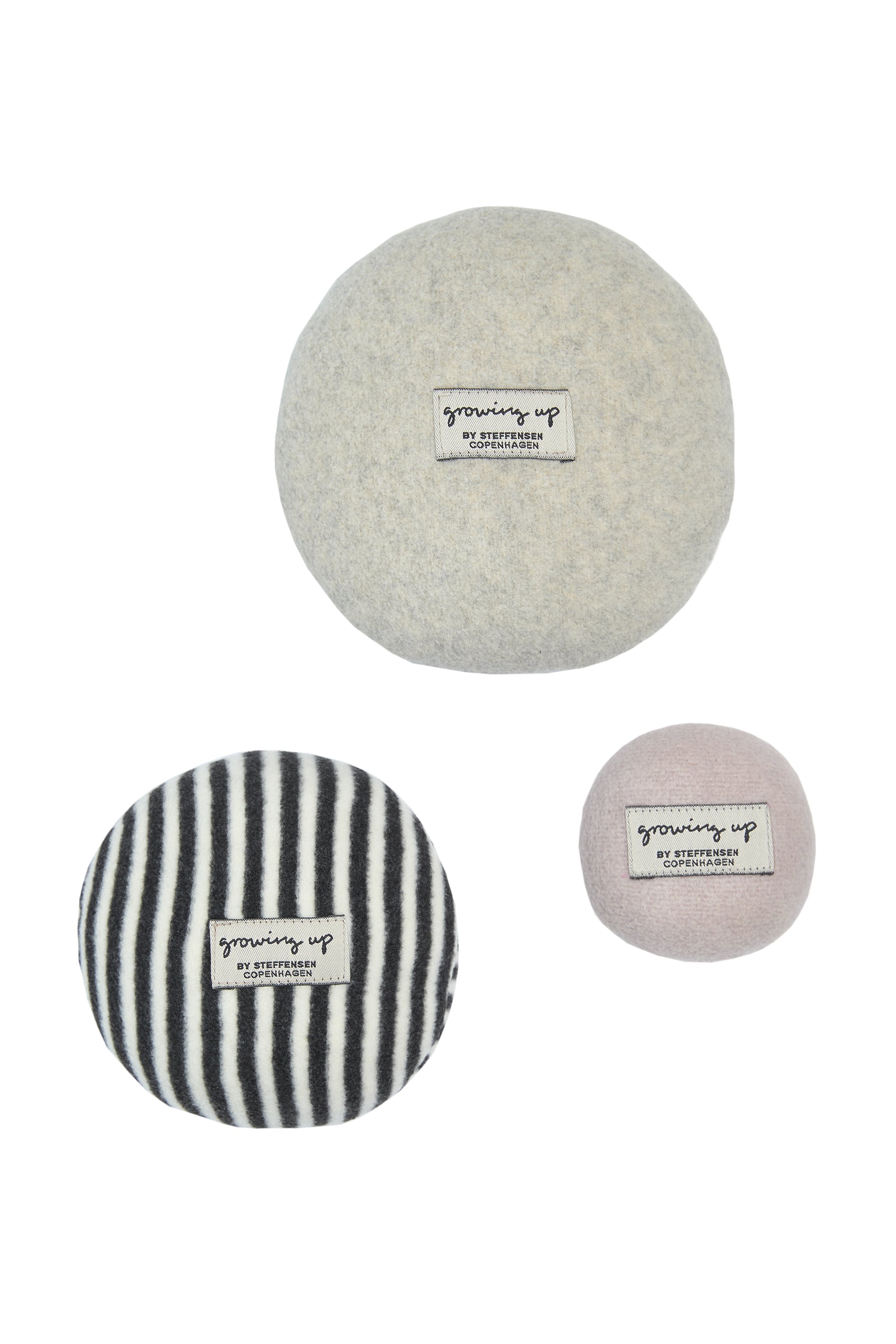 GROWING UP ROUND PILLOW BALLS - 509 GU PUDER SAND / STRIB / NUDE 465